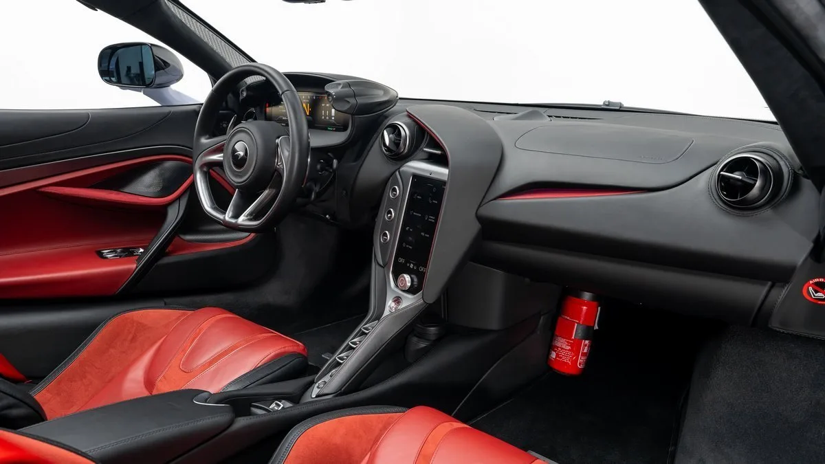 2024 McLaren 750S Spider, 24/30