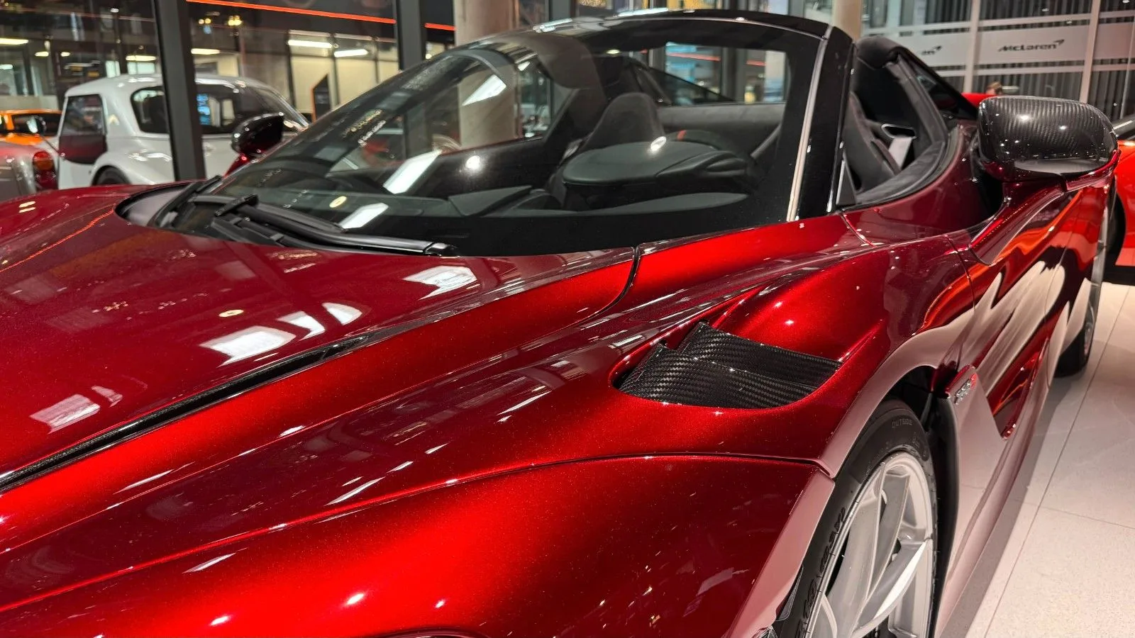 2024 McLaren 750S Spider, 3/11
