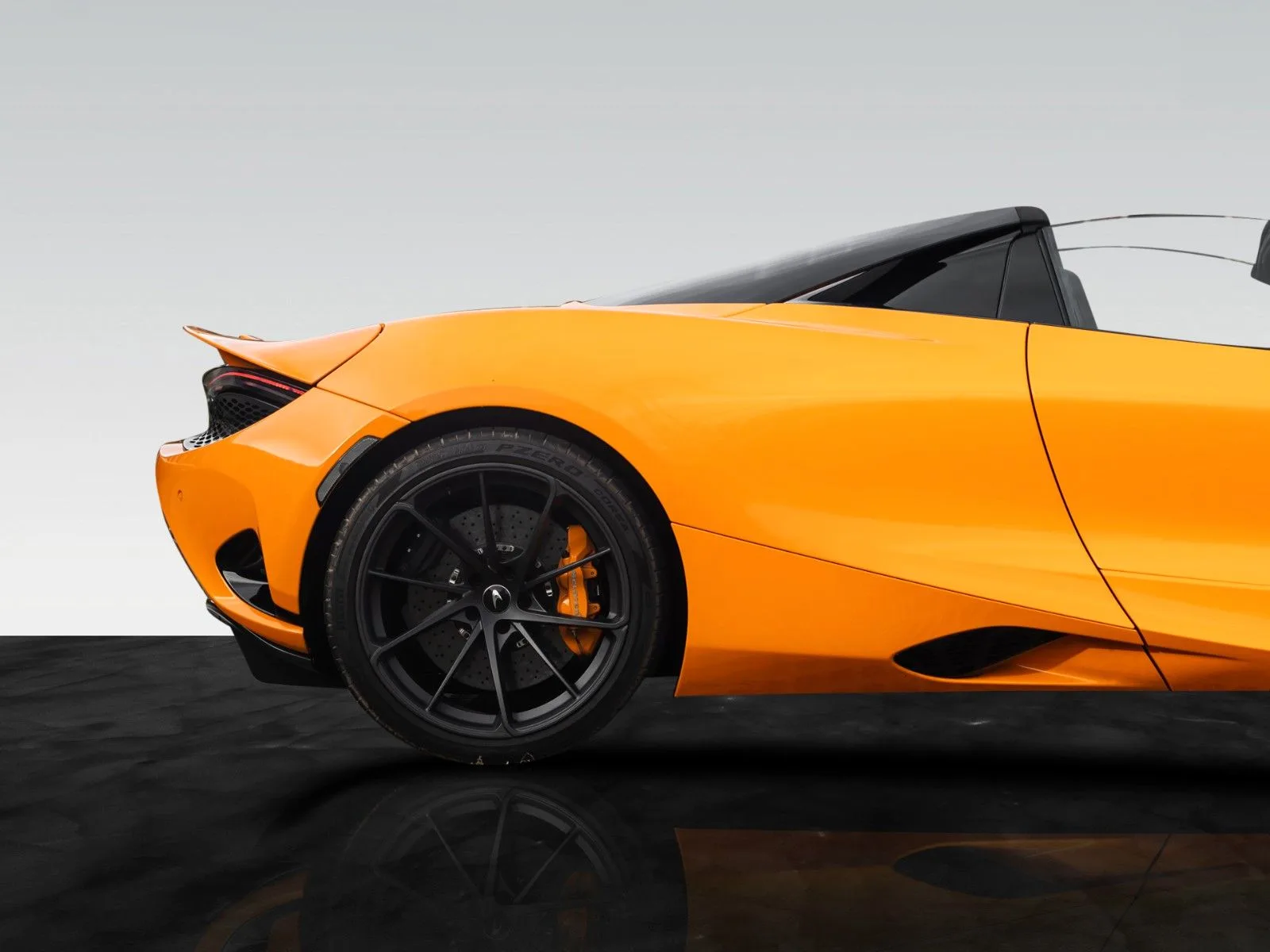 2024 McLaren 750S Spider, 10/30
