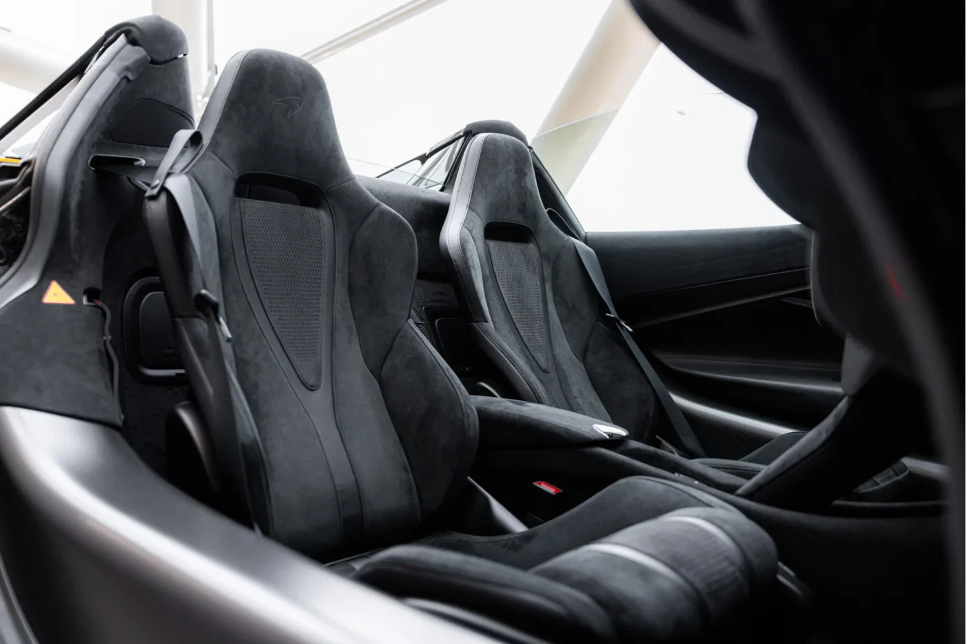 2024 McLaren 750S Spider offered by an official McLaren and Morgan dealer in Utrecht, Netherlands, photo 4 of 25