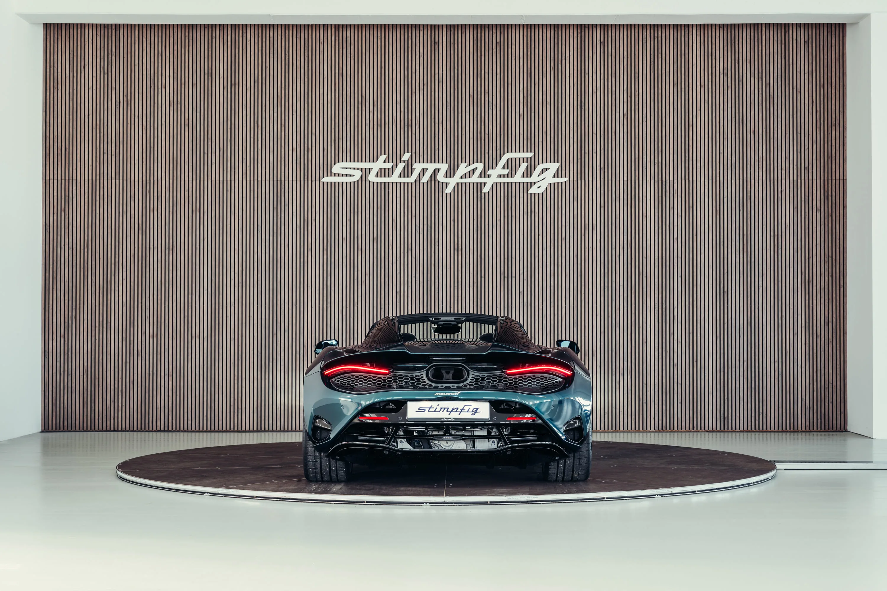 2024 McLaren 750S Spider angeboten von einem Oldtimerspezialisten in Stuttgart, Deutschland, Foto 5 von 25