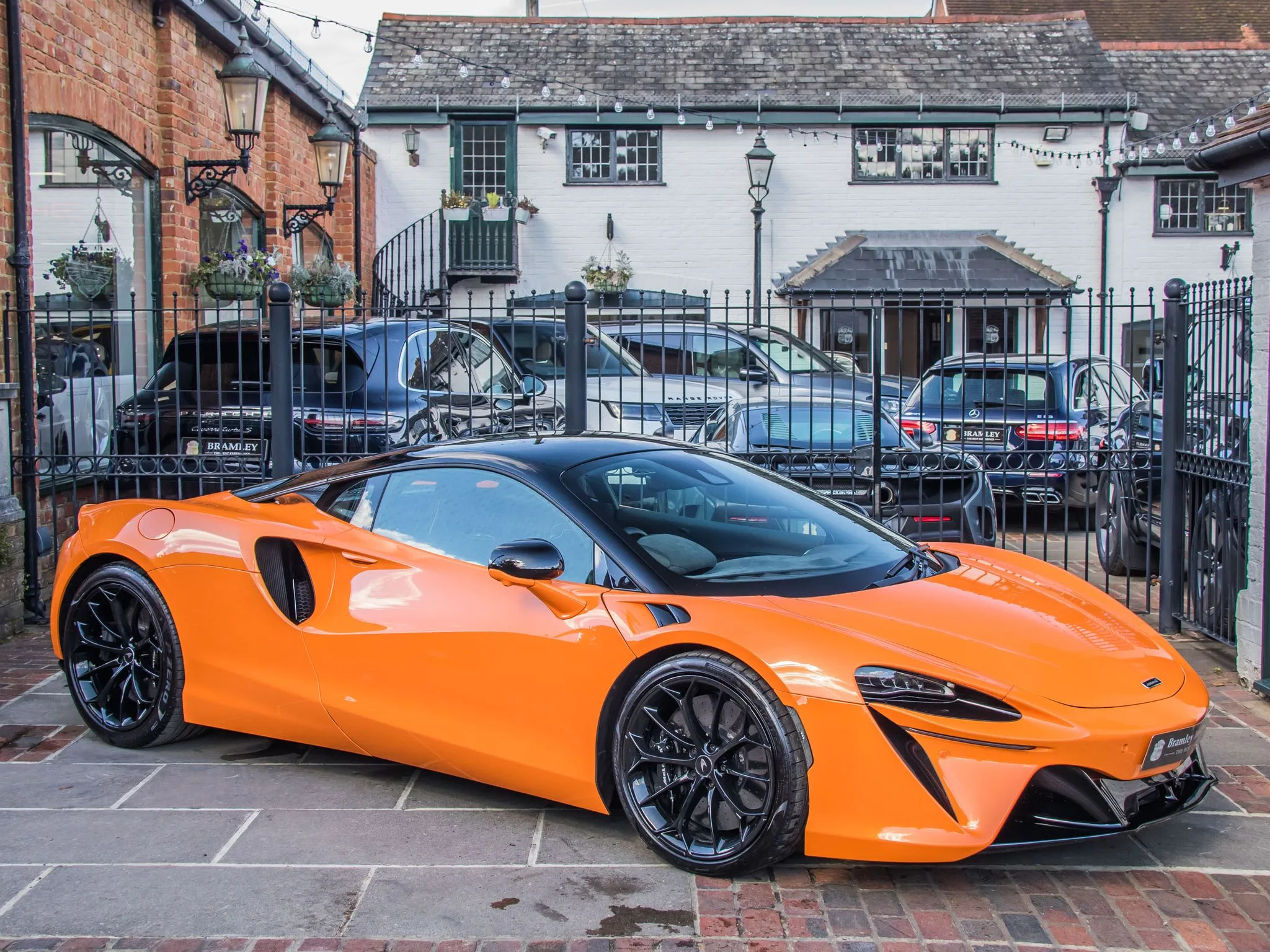 2024 McLaren Artura, 4/20