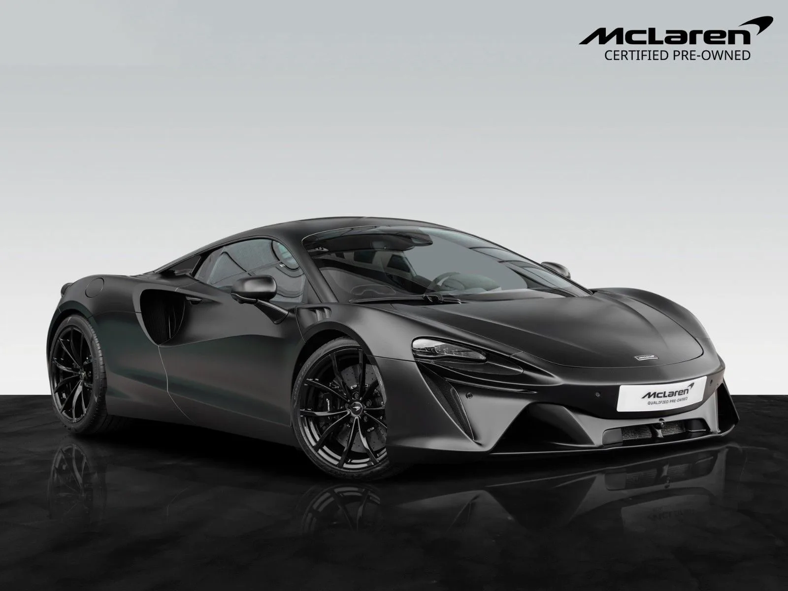 2024 McLaren Artura proposée par un concessionnaire agréé à Hockenheim, Allemagne, photo principale