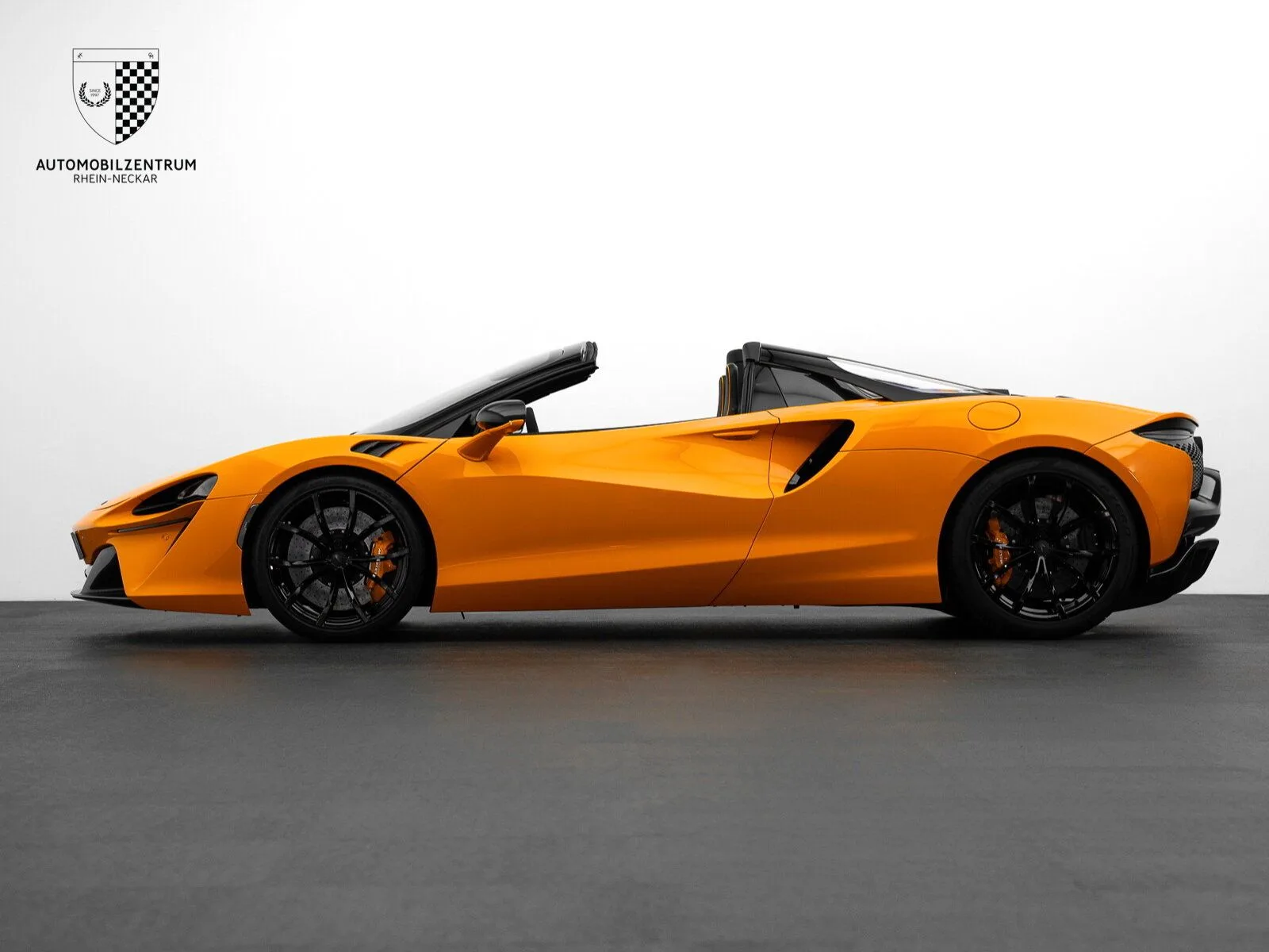 2024 McLaren Artura Spider, 6/30
