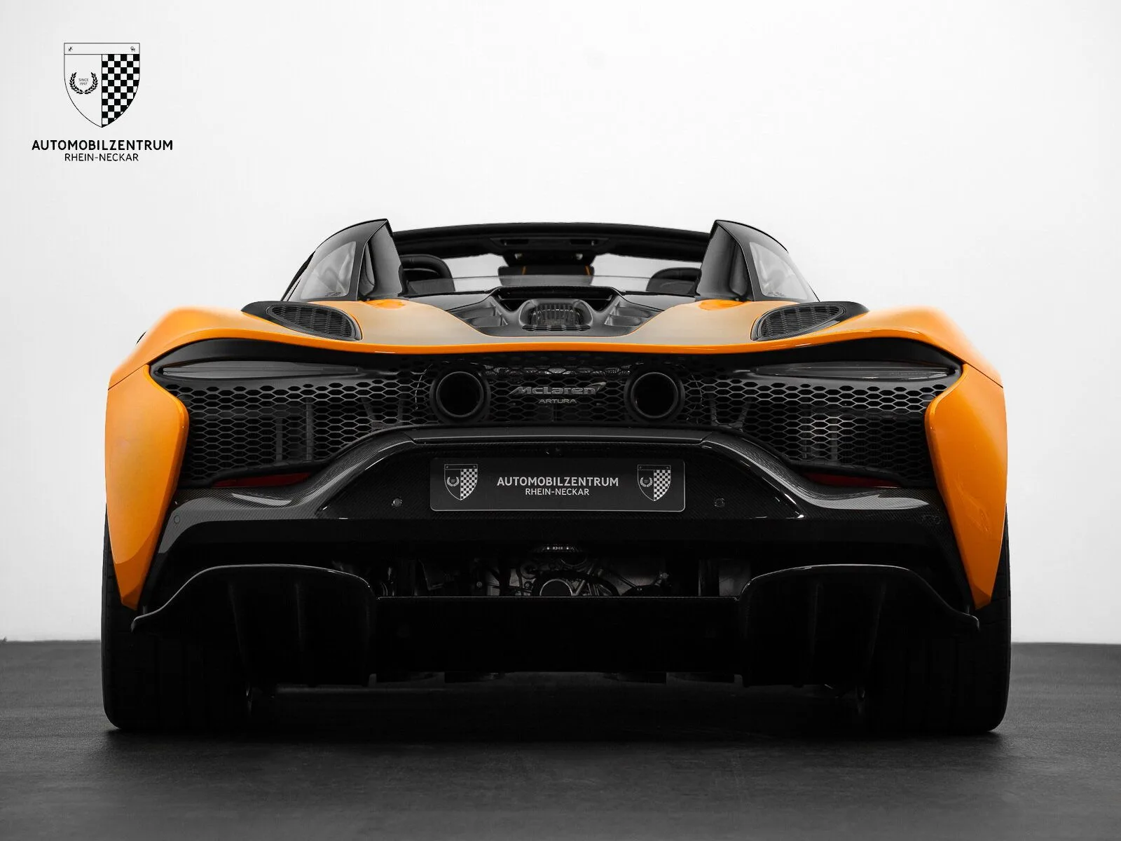 2024 McLaren Artura Spider, 8/30