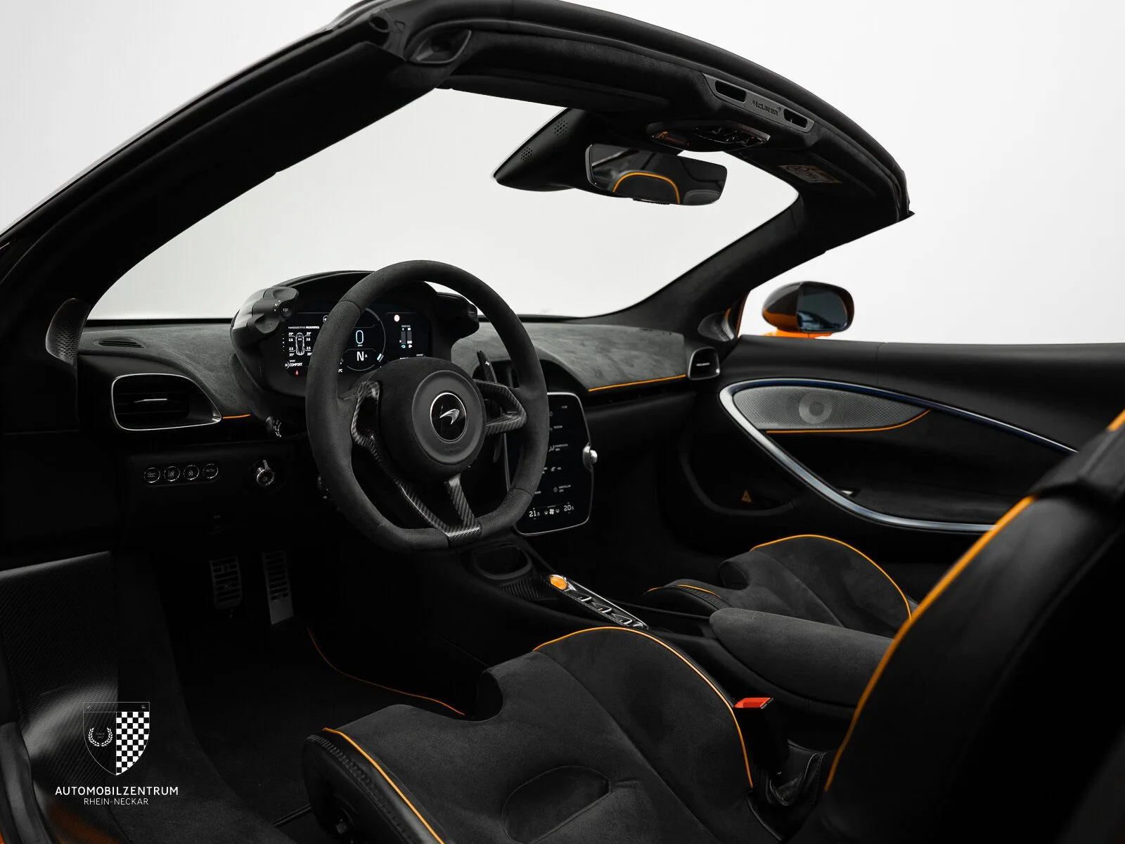 2024 McLaren Artura Spider, 11/30