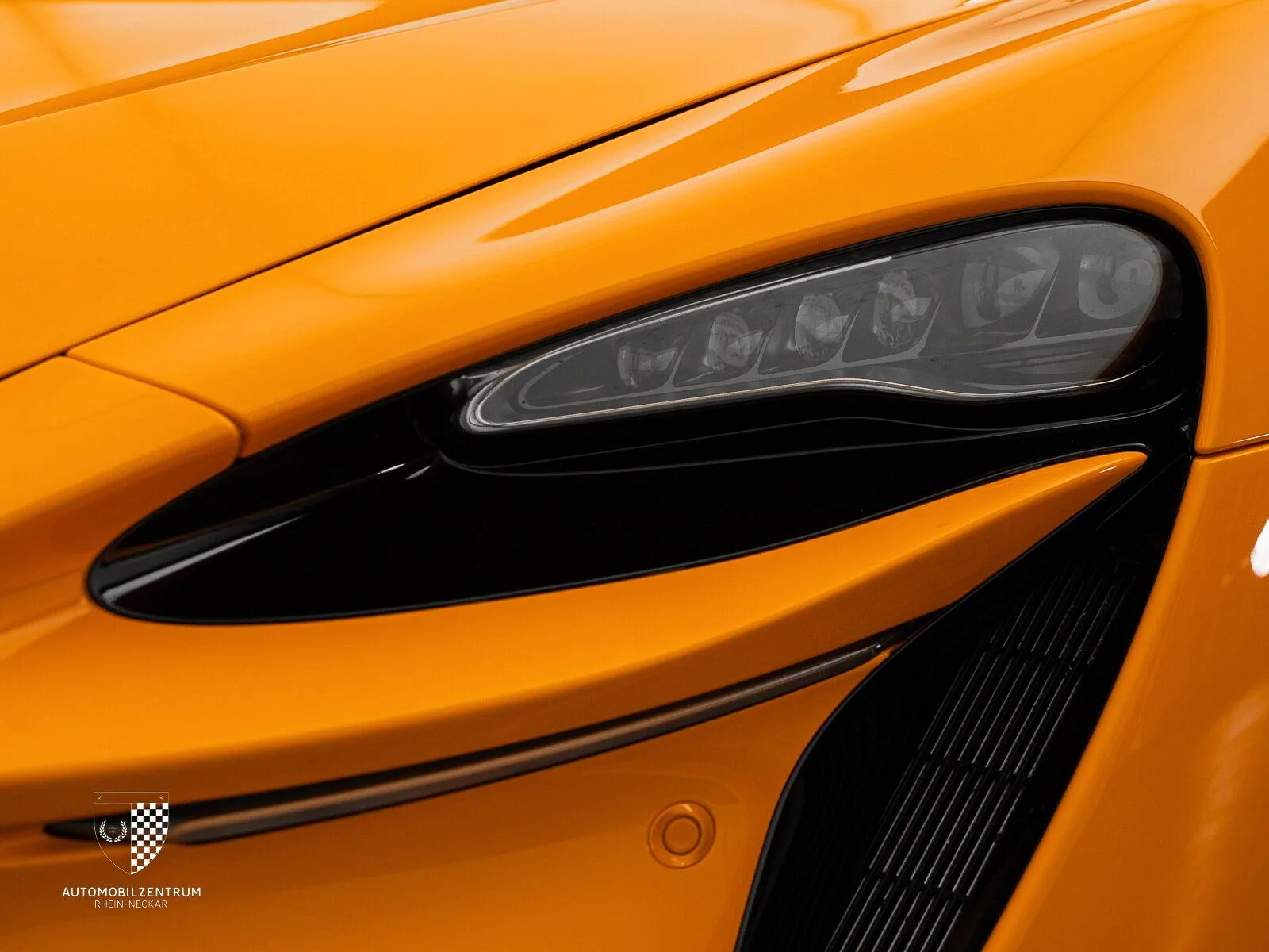2024 McLaren Artura Spider, 27/30