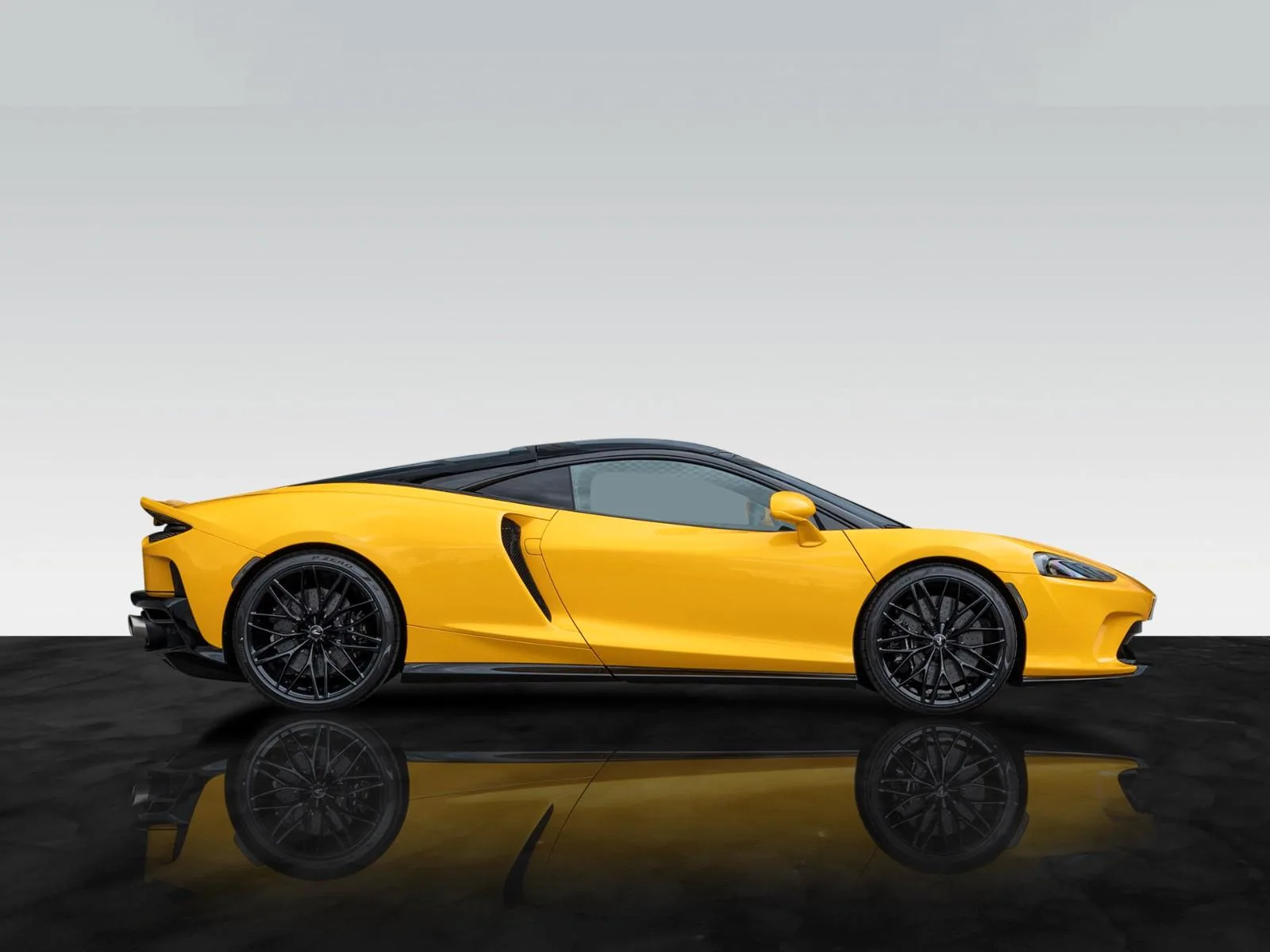 2024 McLaren GT, 3/27