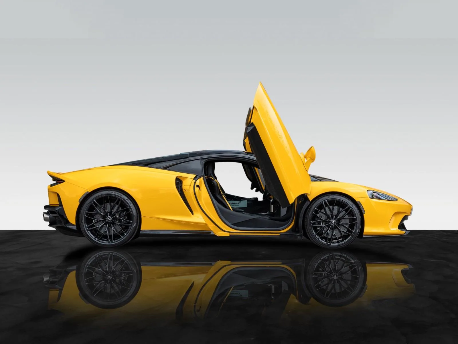2024 McLaren GT, 14/27