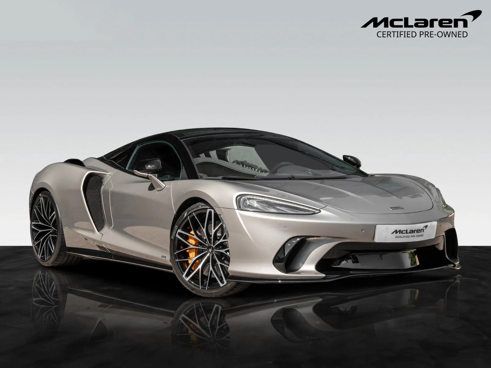 2024 McLaren GTS angeboten von einem Vertragshändler in Böblingen, Deutschland, Hauptfoto