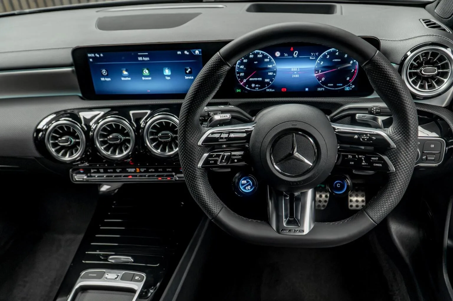 2024 Mercedes-AMG A 35 Premium Plus, 25/30