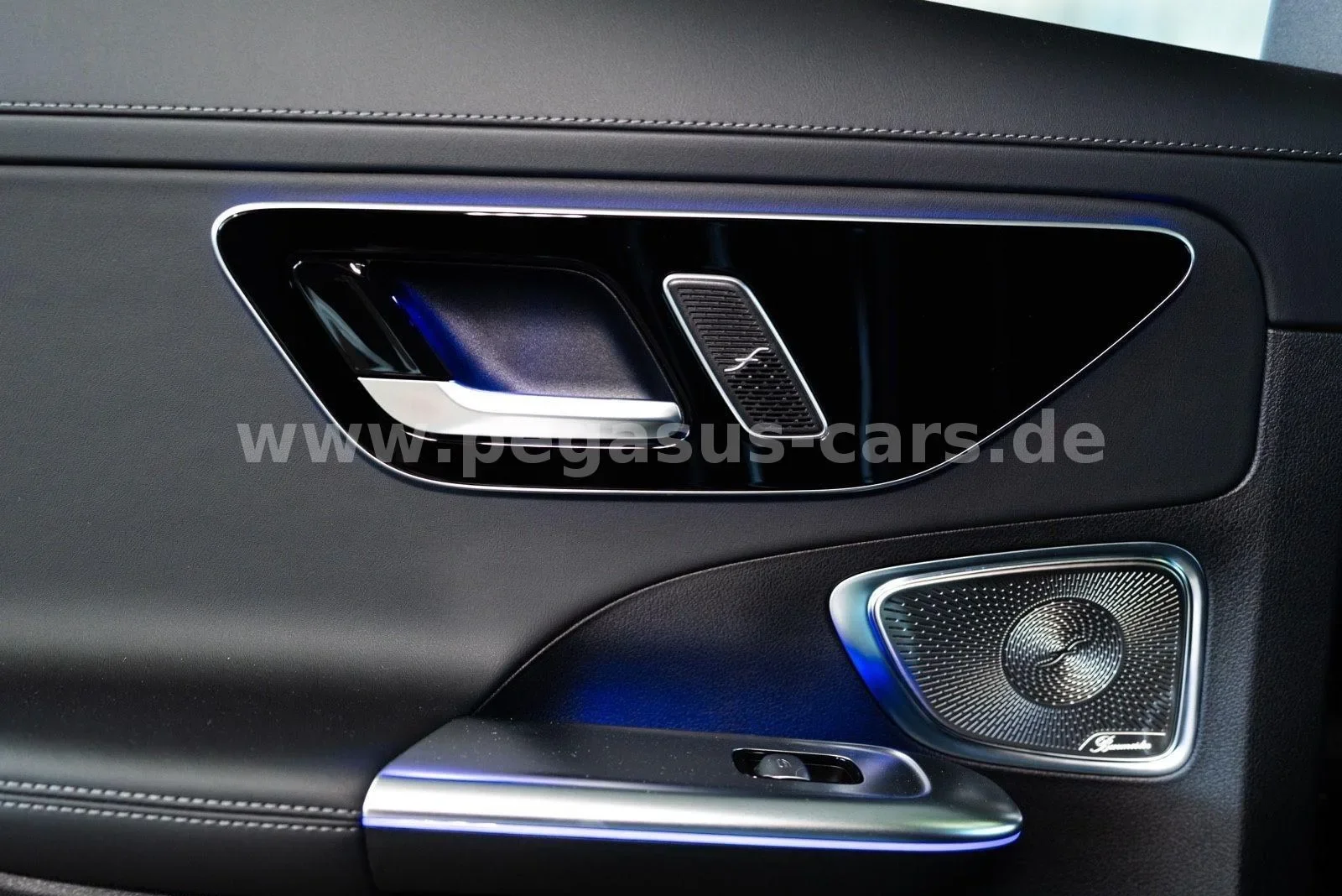 2024 Mercedes-AMG C 63 S E Performance, 30/30
