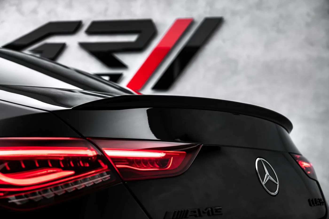 2024 Mercedes-AMG CLA 35 4MATIC proposée par un concessionnaire spécialisé à Ostrava, Tchéquie, photo 11 sur 23