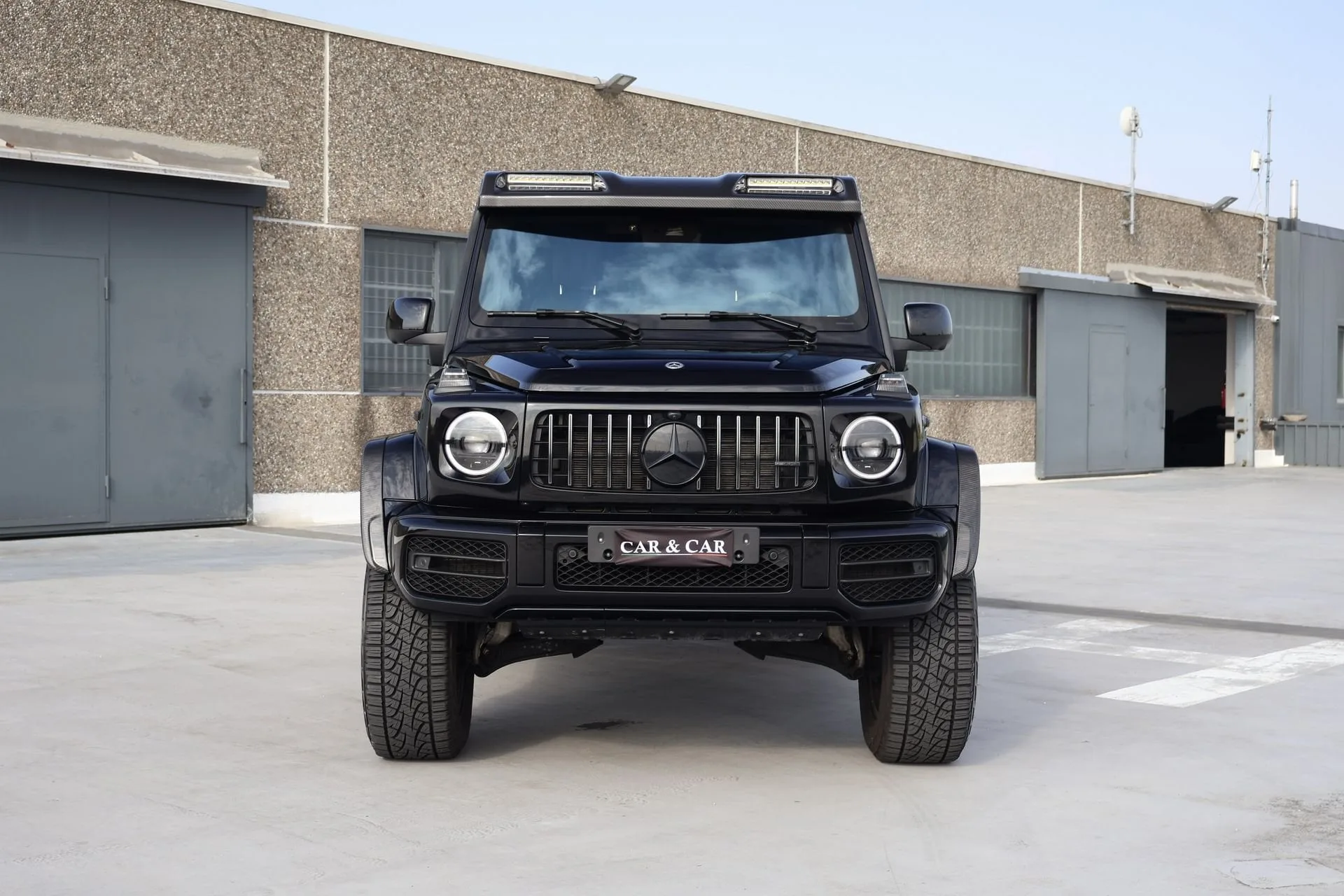 2024 Mercedes-AMG G 63 4x4² angeboten von einem Fachhändler in Zibido San Giacomo, Italien, Hauptfoto