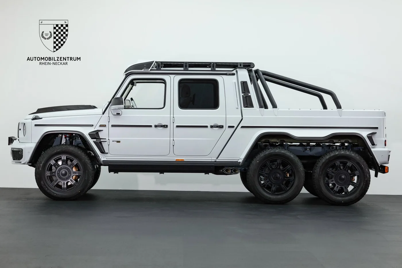 2024 Brabus 900 XLP 6x6 proposée par un spécialiste de la supercar à Viernheim, Allemagne, photo 4 sur 25