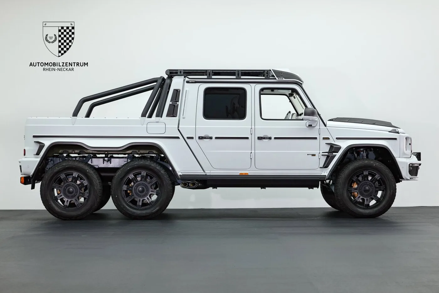 2024 Brabus 900 XLP 6x6 proposée par un spécialiste de la supercar à Viernheim, Allemagne, photo 8 sur 25