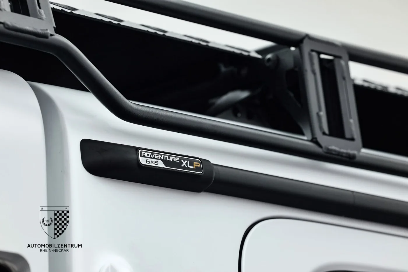 2024 Brabus 900 XLP 6x6 proposée par un spécialiste de la supercar à Viernheim, Allemagne, photo 14 sur 25