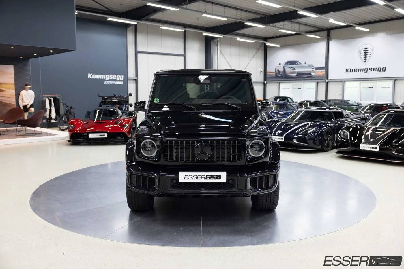 2024 Mercedes-AMG G 63 offered by a specialist dealer in Alsdorf, Germany, photo 2 of 10