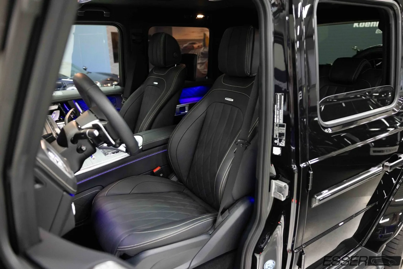 2024 Mercedes-AMG G 63 offered by a specialist dealer in Alsdorf, Germany, photo 9 of 10