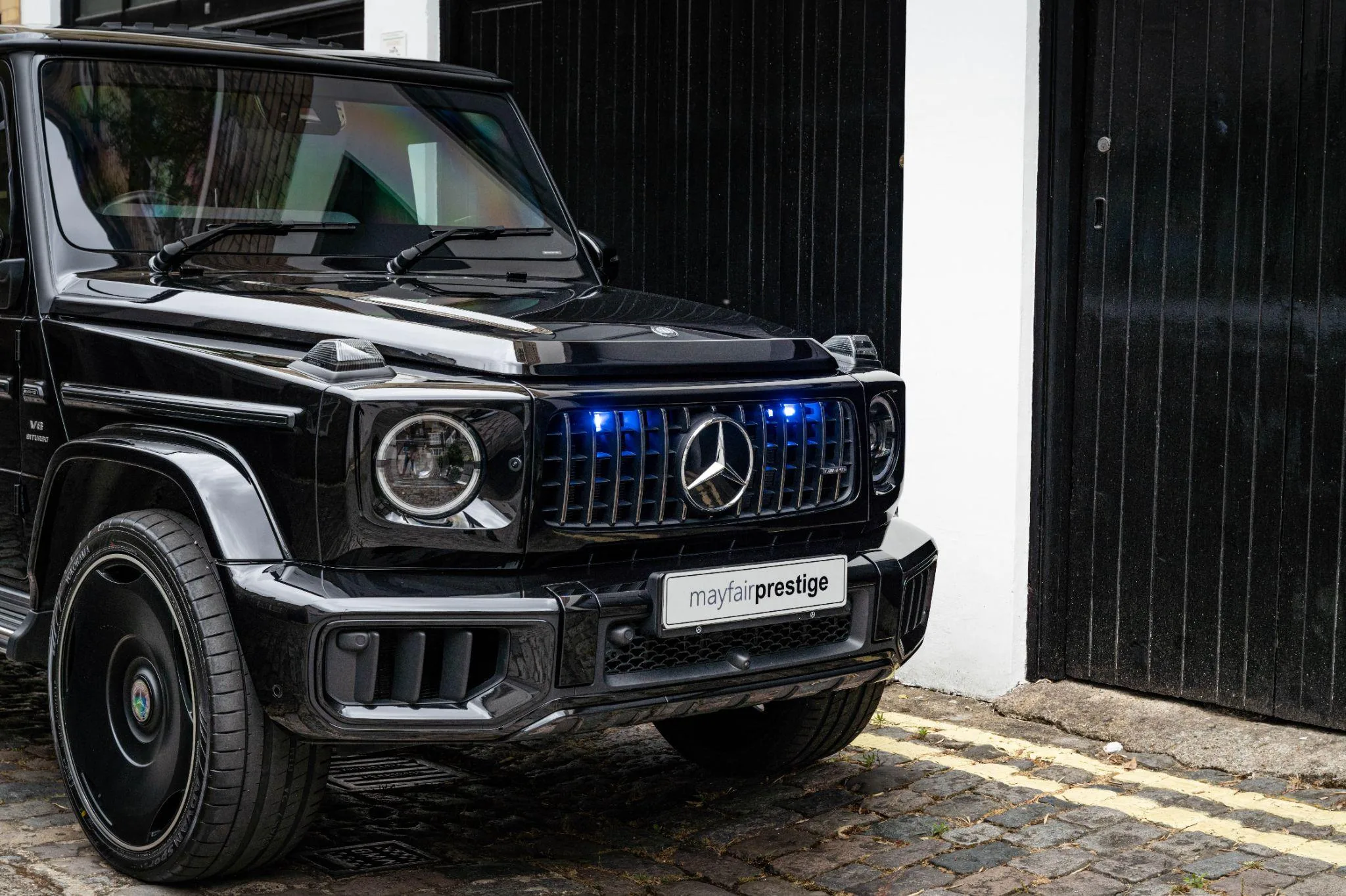 2024 Mercedes-AMG G 63 Armoured B4, 2/30