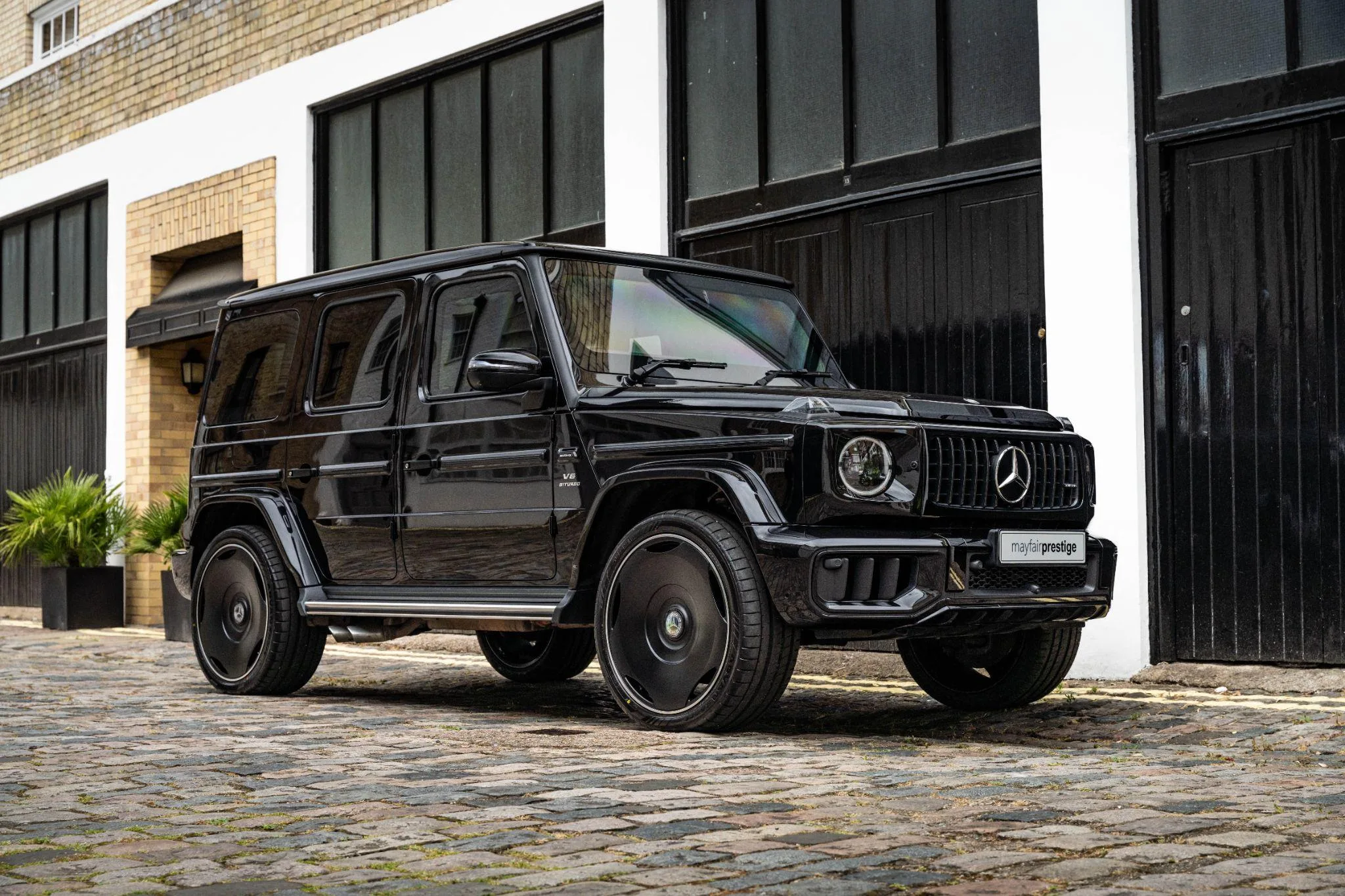 2024 Mercedes-AMG G 63 Armoured B4, 6/30
