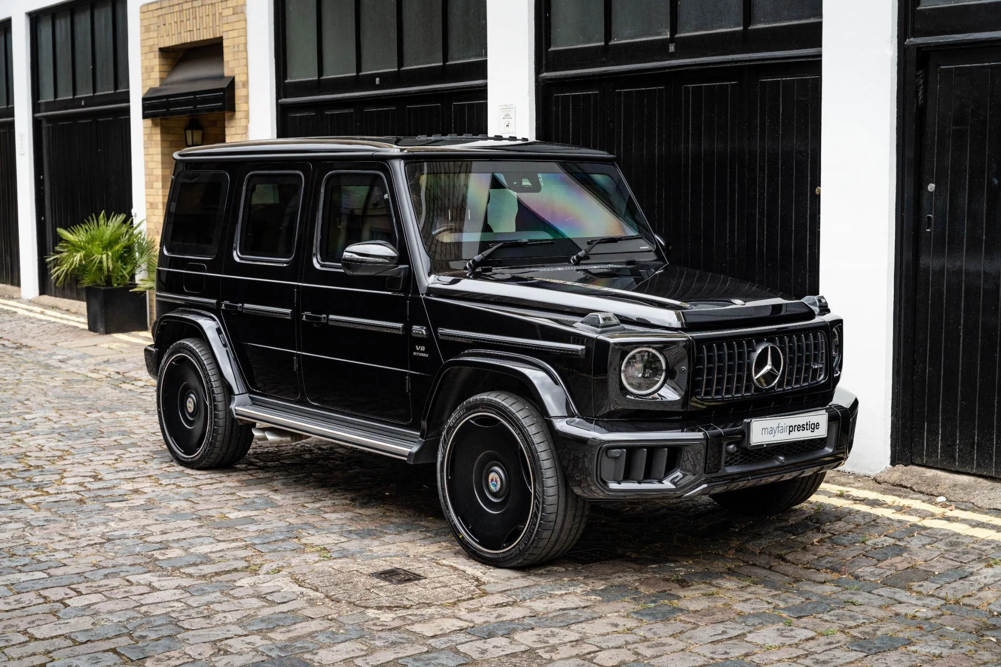 2024 Mercedes-AMG G 63 Armoured B4, 10/30