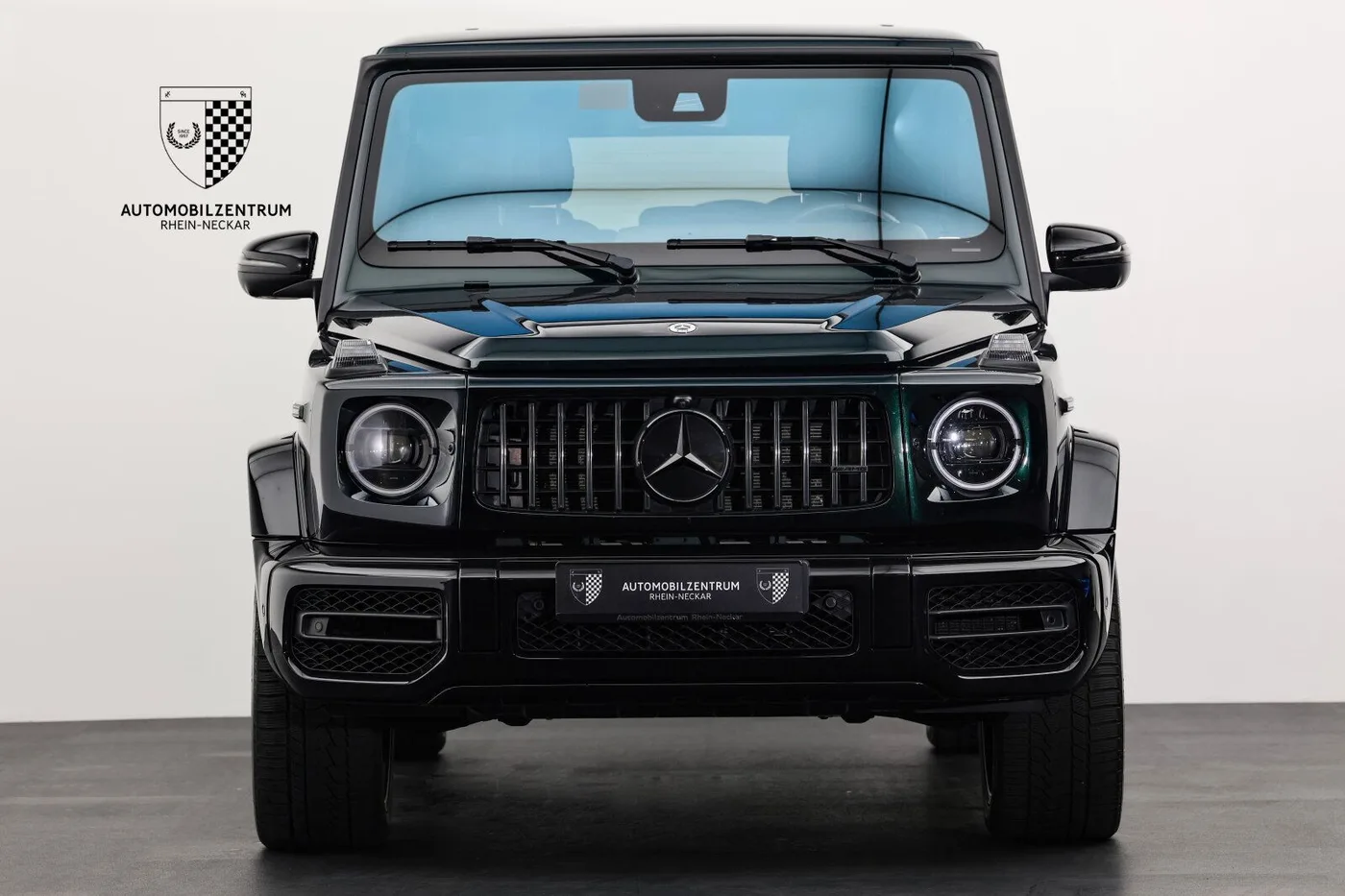 2024 Mercedes-AMG G 63 Superior offered by a supercar dealer in Viernheim, Germany, photo 2 of 25