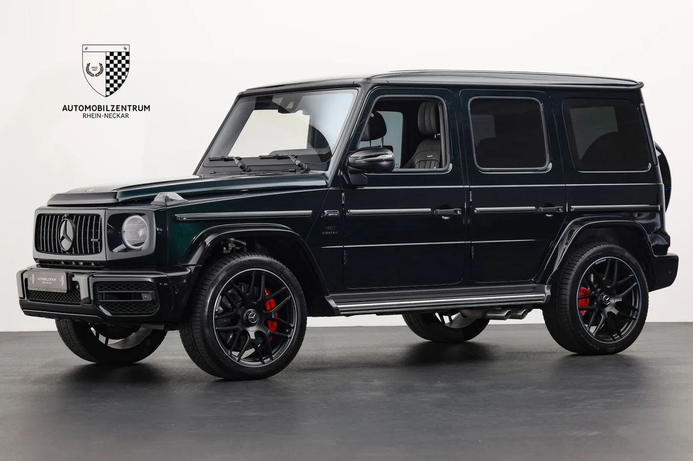 2024 Mercedes-AMG G 63 Superior offered by a supercar dealer in Viernheim, Germany, photo 3 of 25