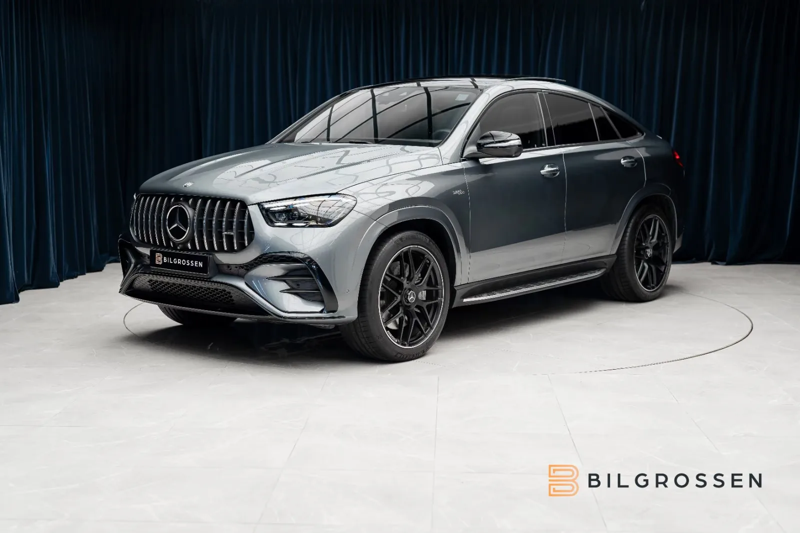 2024 Mercedes-AMG GLE 53 Coupé 4MATIC+ proposée par un concessionnaire spécialisé à Täby, Suède, photo principale