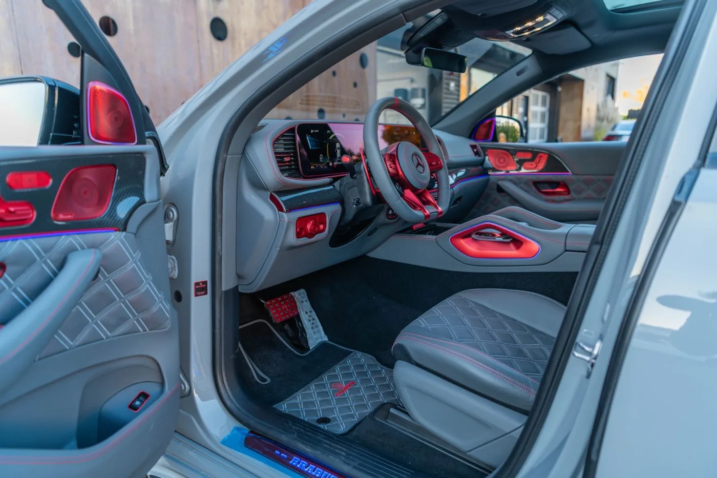 2024 Brabus 900 Rocket R angeboten von einem Supersportwagenhändler in Gronau, Deutschland, Foto 16 von 25