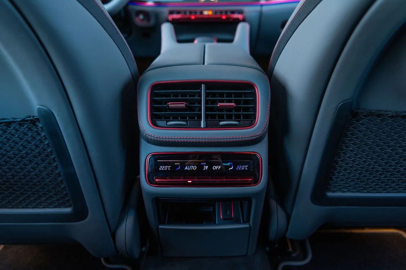 2024 Brabus 900 Rocket R angeboten von einem Supersportwagenhändler in Gronau, Deutschland, Foto 22 von 25