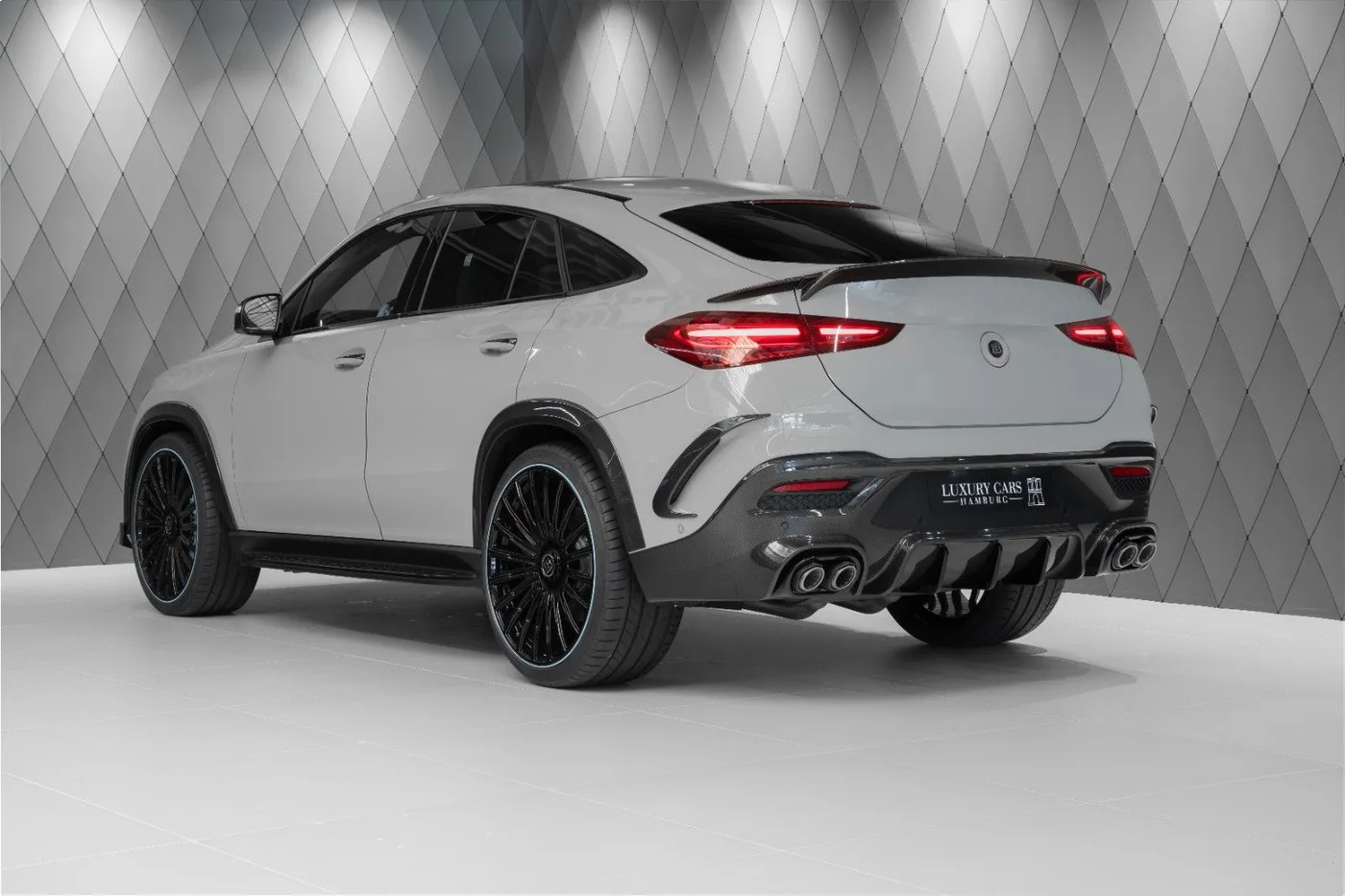 2024 Brabus GLE 800 Coupé angeboten von einem Supersportwagenhändler in Schenefeld, Deutschland, Foto 4 von 20