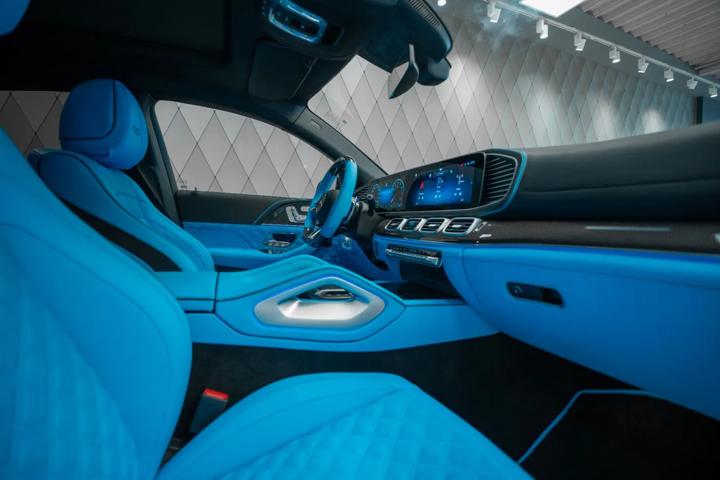 2024 Mercedes-AMG GLE 63 Coupe, Brabus proposée par un spécialiste de la supercar à Schenefeld, Allemagne, photo 11 sur 20