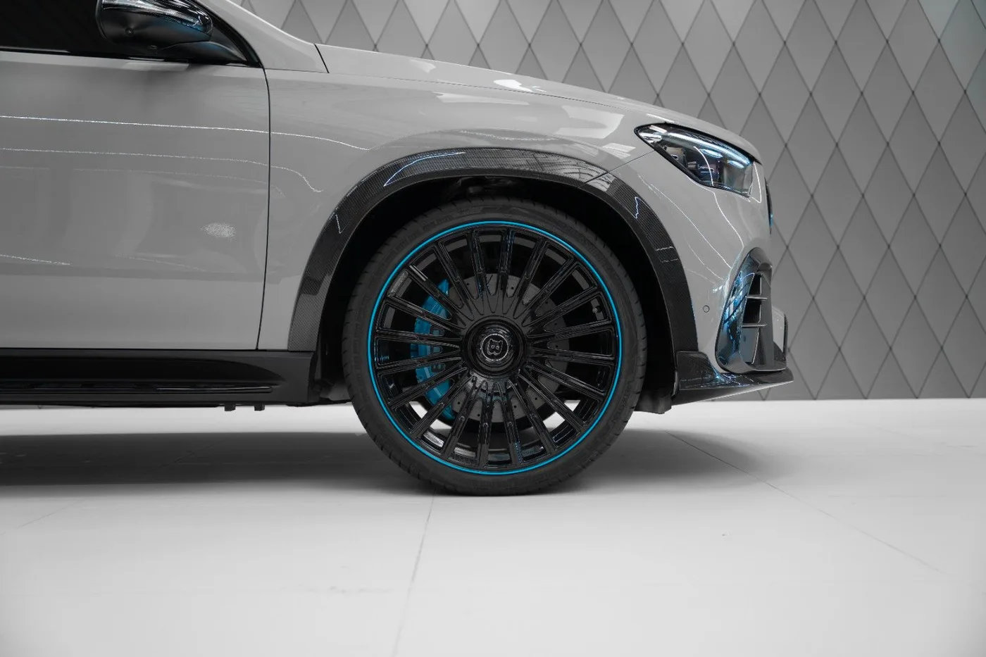 2024 Mercedes-AMG GLE 63 Coupe, Brabus offered by a supercar dealer in Schenefeld, Germany, photo 6 of 20