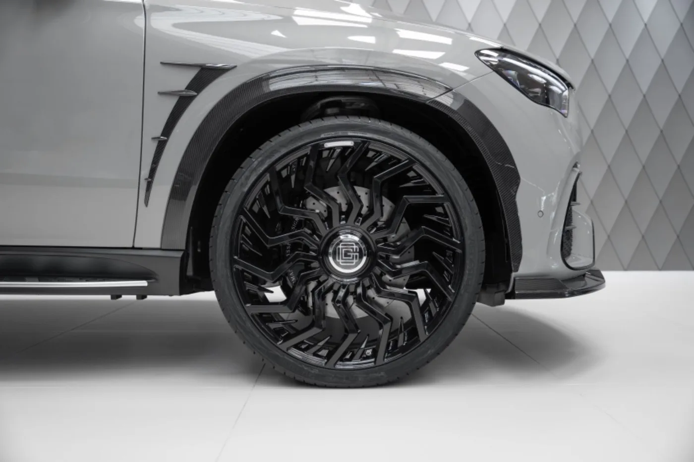 2024 Mercedes-AMG GLE 63 Coupé proposée par un spécialiste de la supercar à Schenefeld, Allemagne, photo 5 sur 20