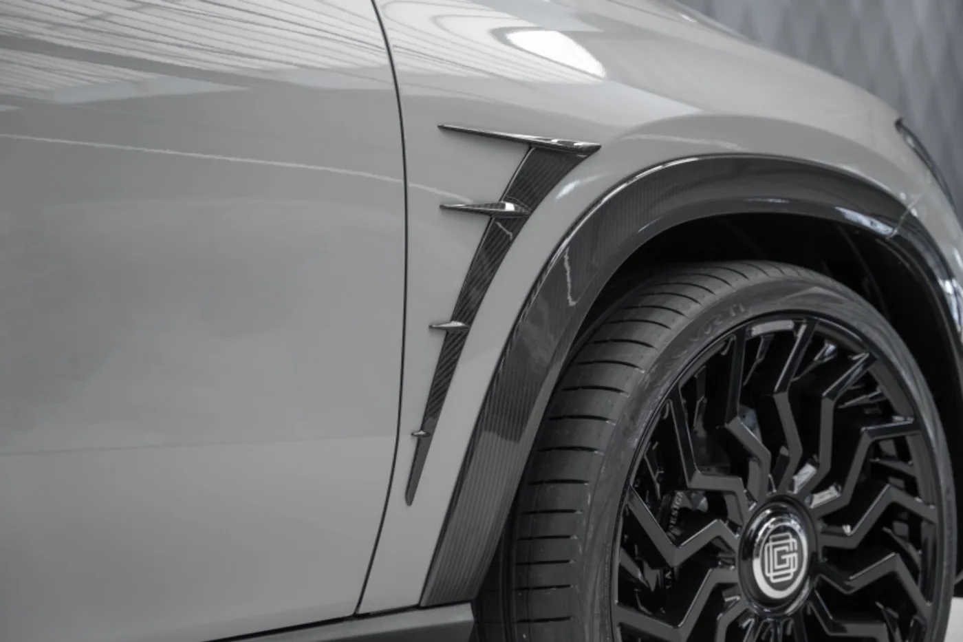 2024 Mercedes-AMG GLE 63 Coupé proposée par un spécialiste de la supercar à Schenefeld, Allemagne, photo 11 sur 20