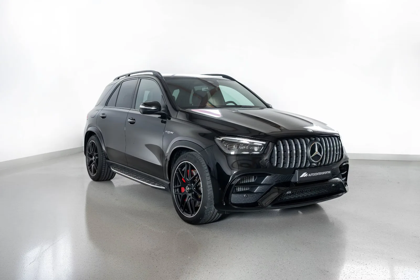 2024 Mercedes-AMG GLE 63 S proposée par un concessionnaire spécialisé à Bad Schussenried, Allemagne, photo principale