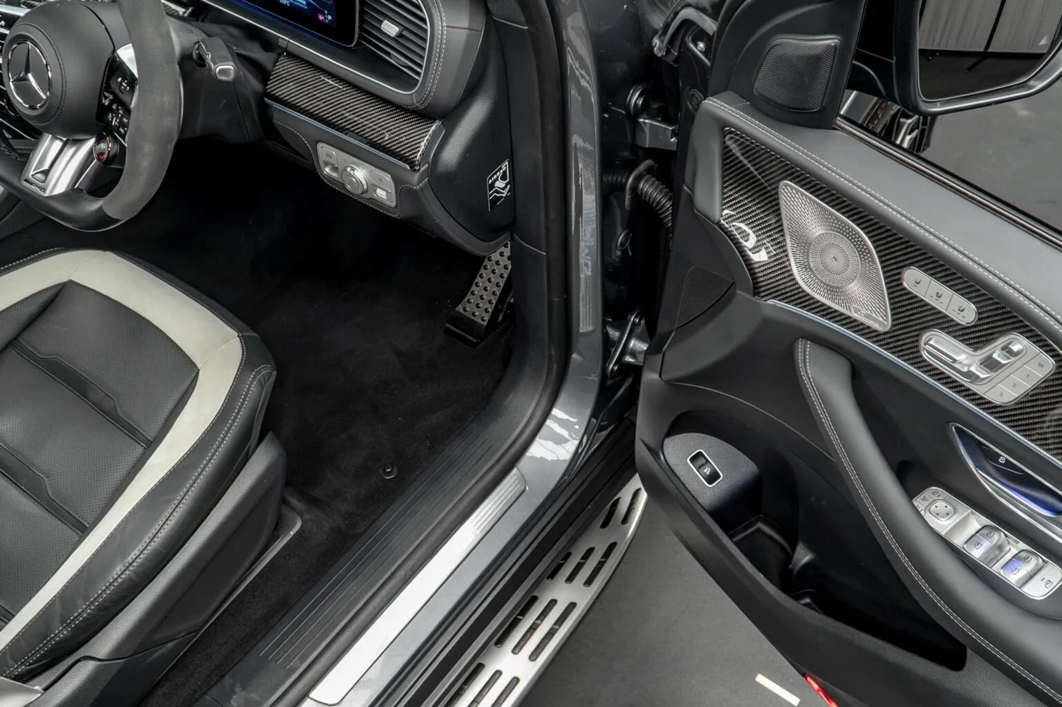 2024 Mercedes-AMG GLE 63 S Coupé Night Edition, 28/30