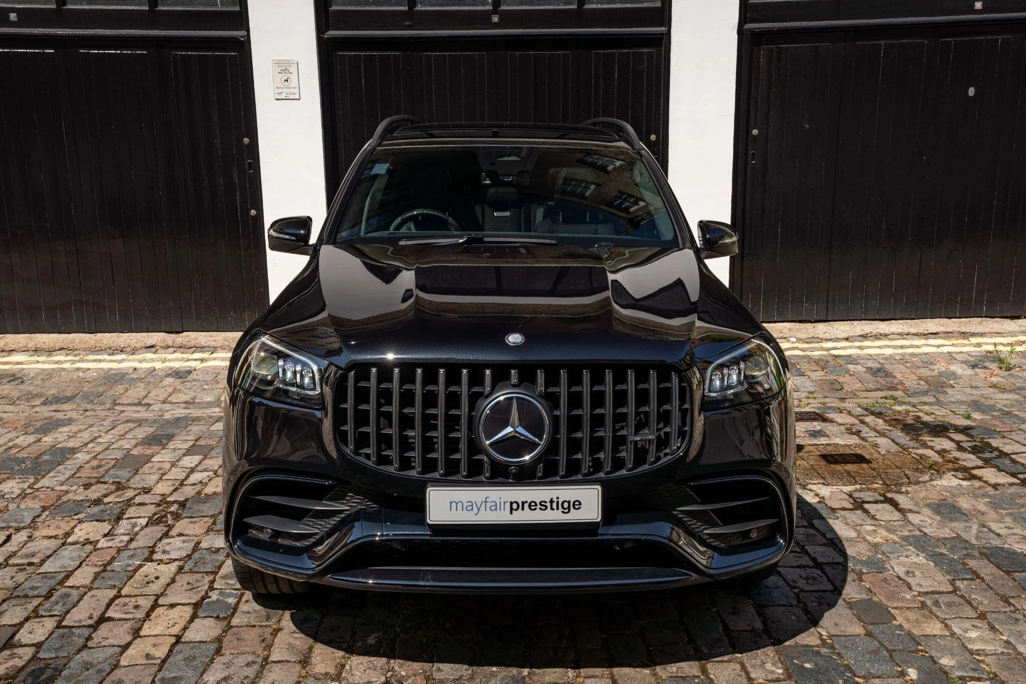 2024 Mercedes-AMG GLS 63 Night Edition, 3/30
