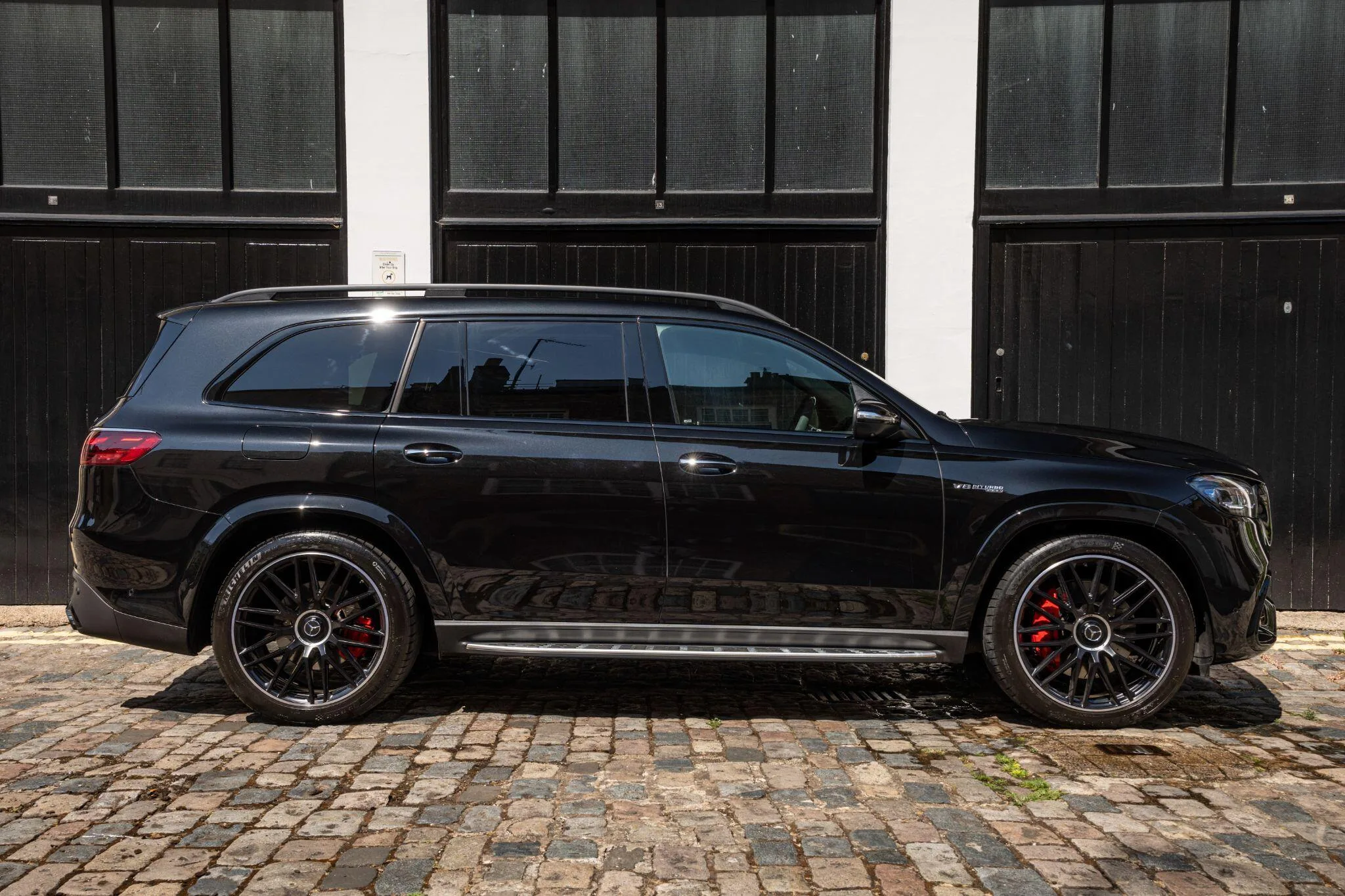 2024 Mercedes-AMG GLS 63 Night Edition, 10/30
