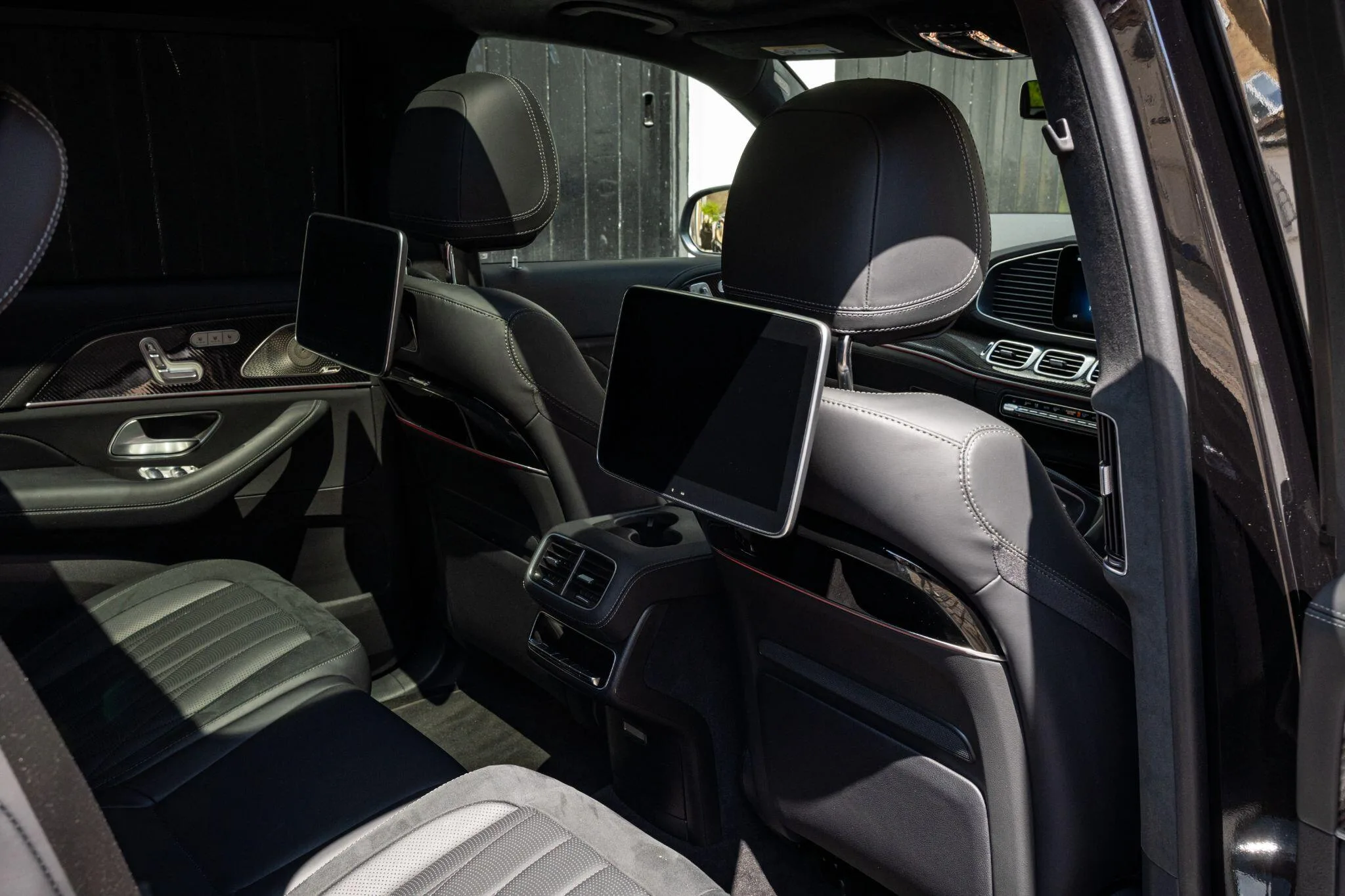 2024 Mercedes-AMG GLS 63 Night Edition, 17/30