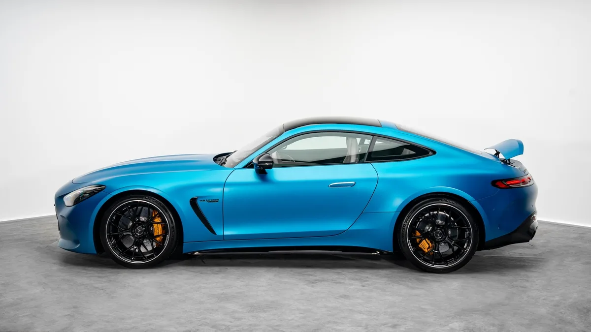 2024 Mercedes-AMG GT 63 4MATIC+ proposée par un concessionnaire spécialisé à Dubai, Émirats arabes unis, photo 22 sur 25