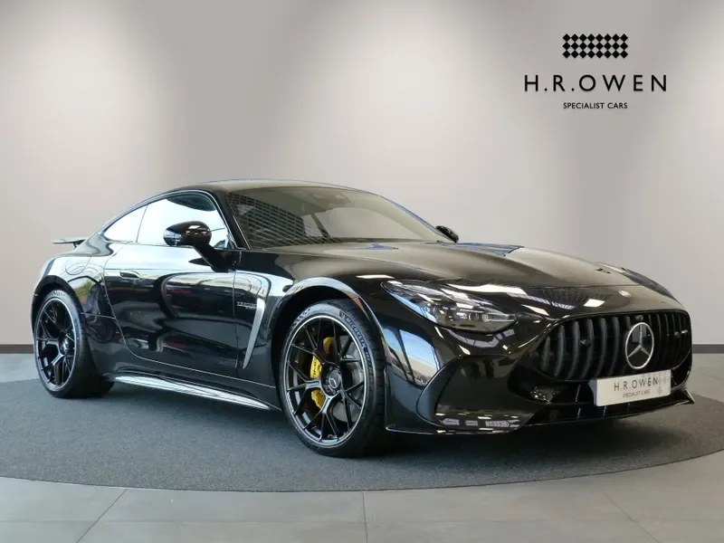 2024 Mercedes-AMG GT 63 angeboten von einer Vertragshändlergruppe in Cheltenham, Vereinigtes Königreich, Hauptfoto