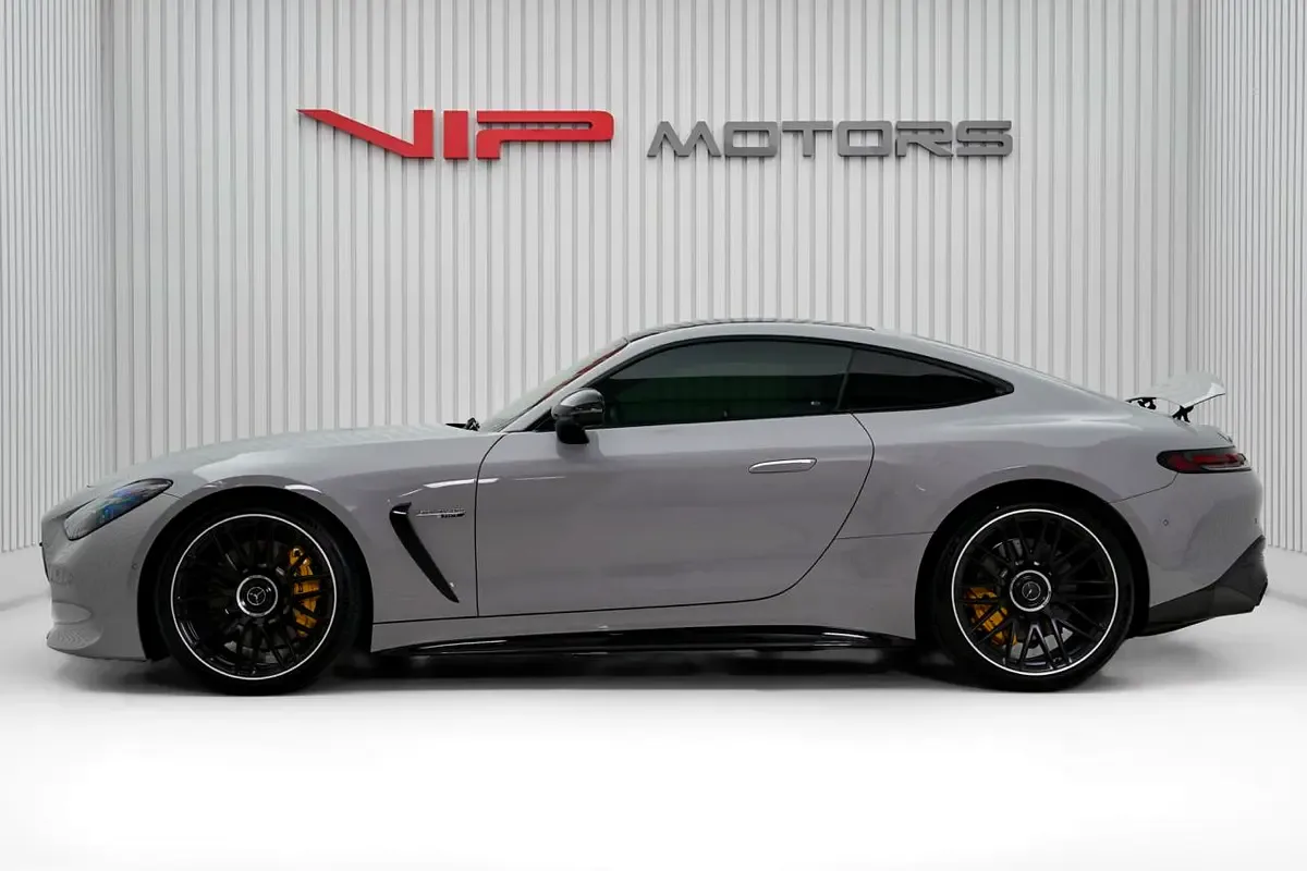 2024 Mercedes-AMG GT 63, 7/11