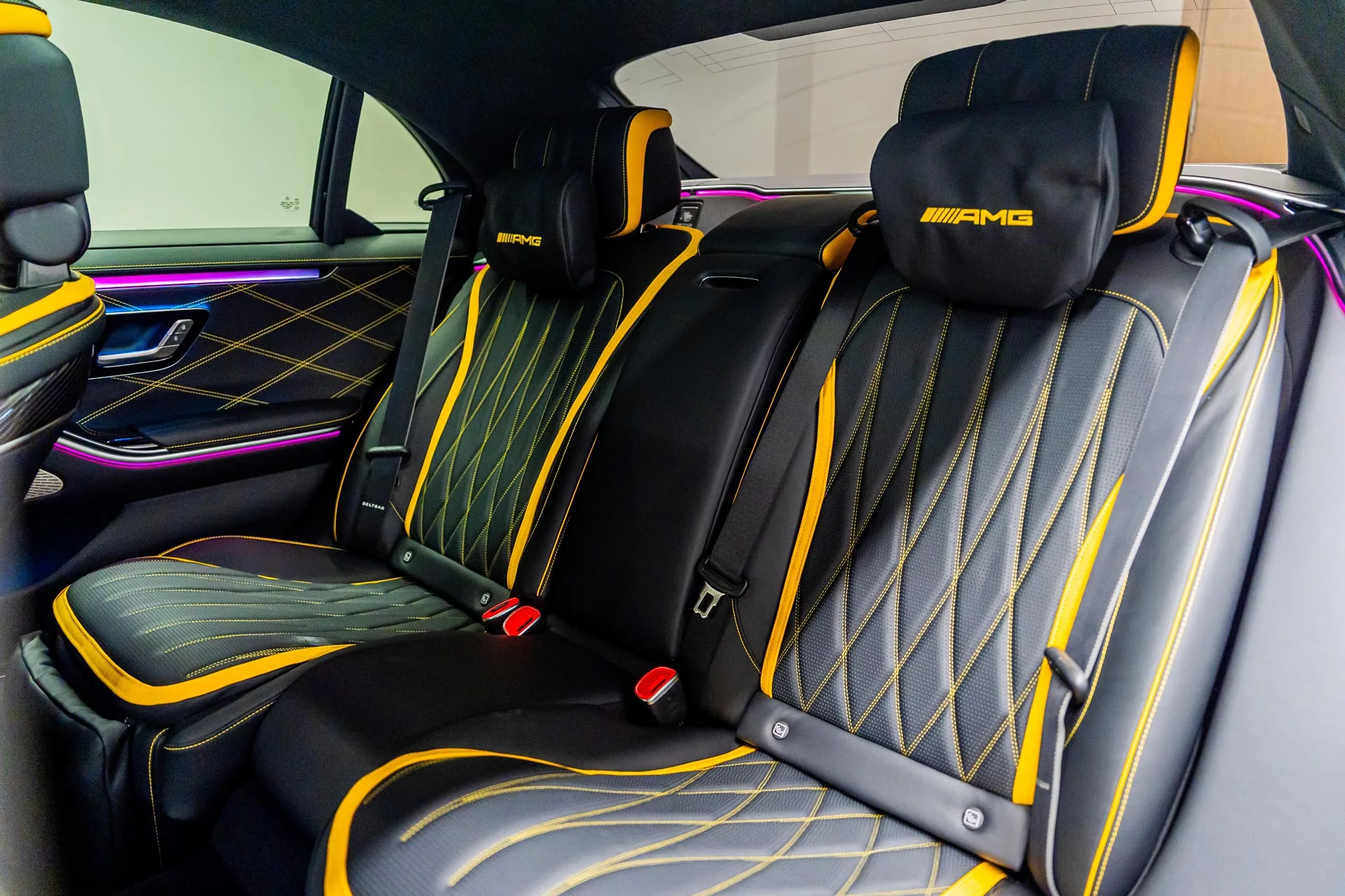 2024 Mercedes-AMG S 63 E Performance, 18/20