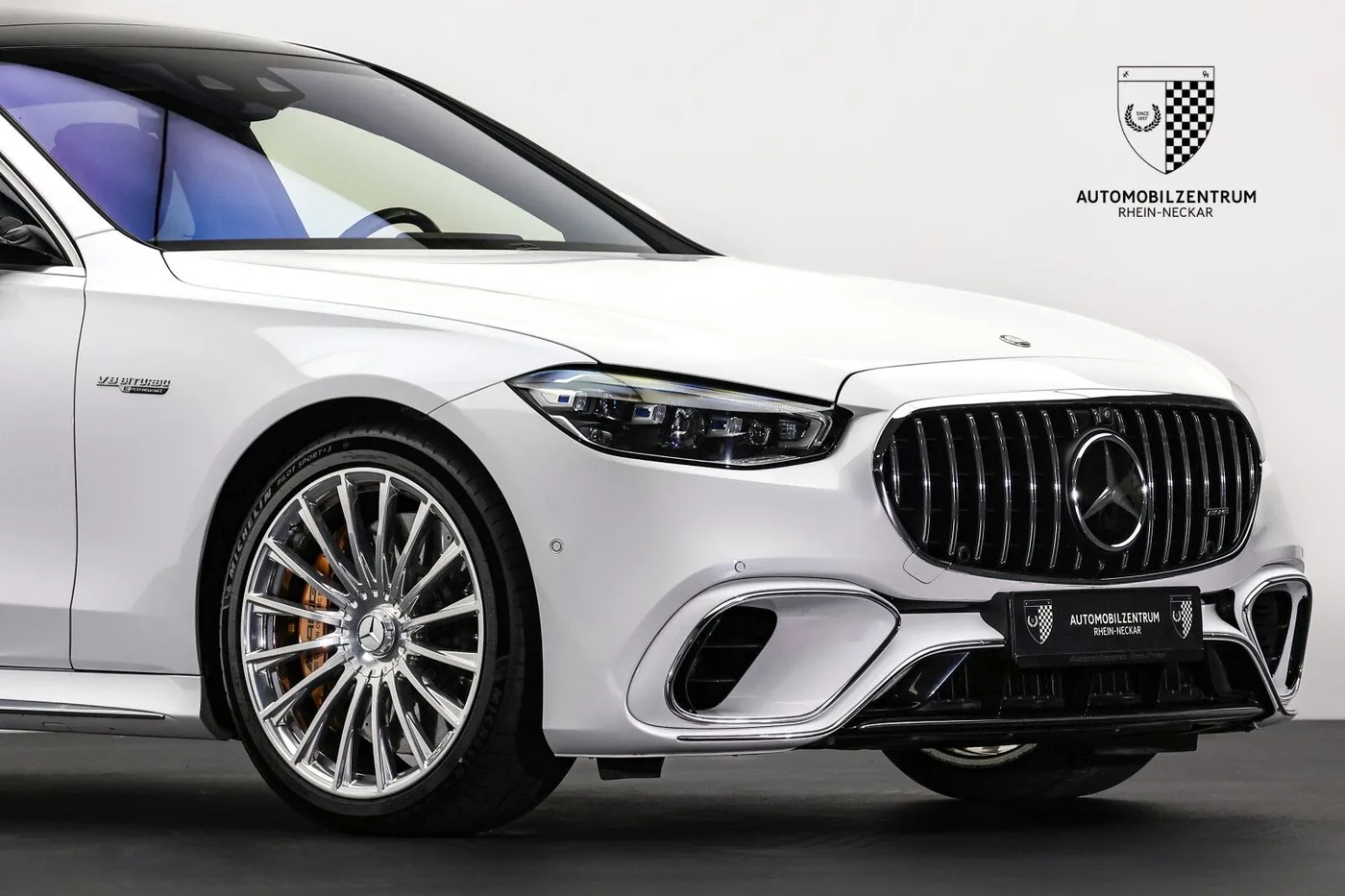 2024 Mercedes-AMG S 63 E Performance angeboten von einem Supersportwagenhändler in Viernheim, Deutschland, Foto 9 von 25