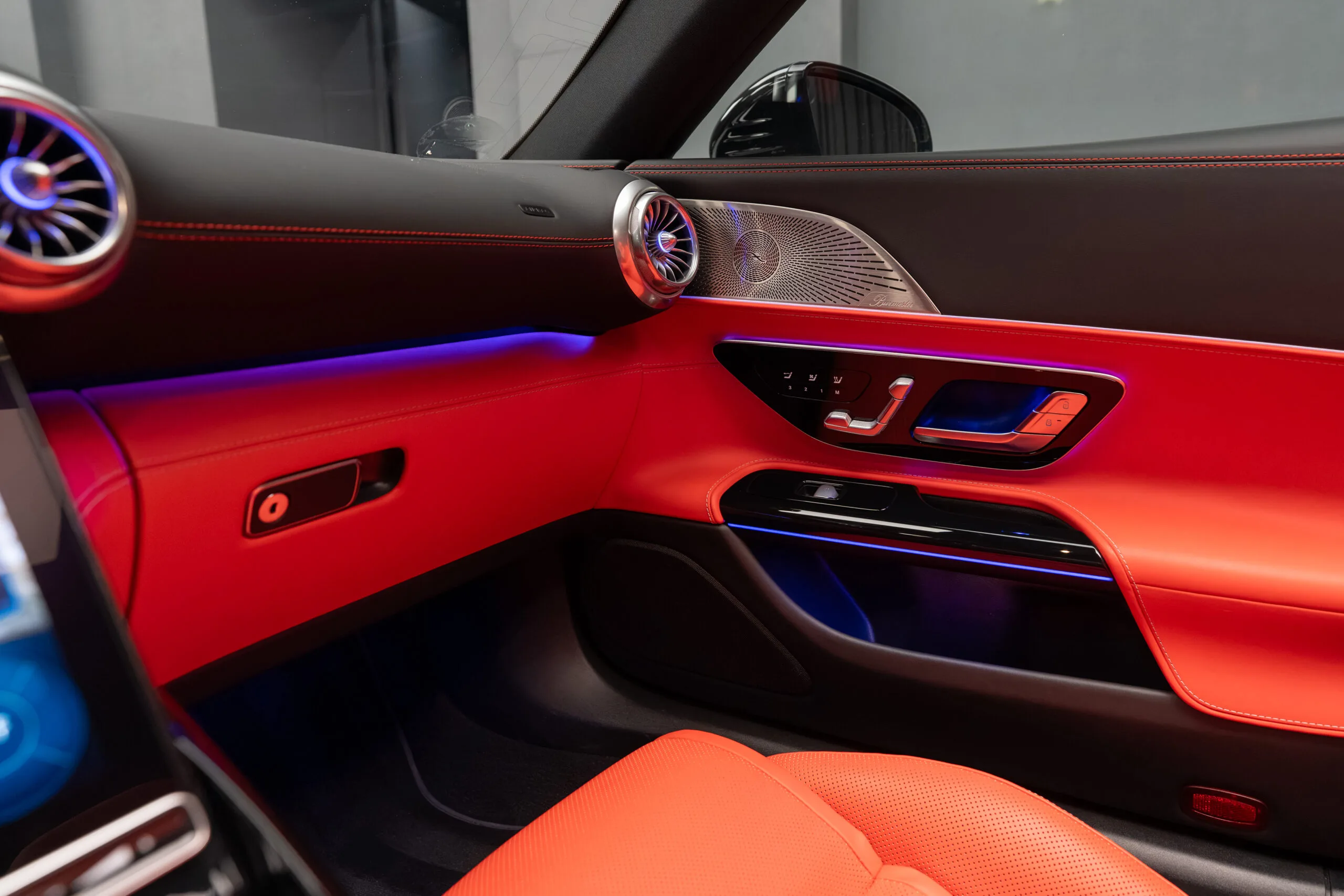 2024 Mercedes-AMG SL 43, 18/30