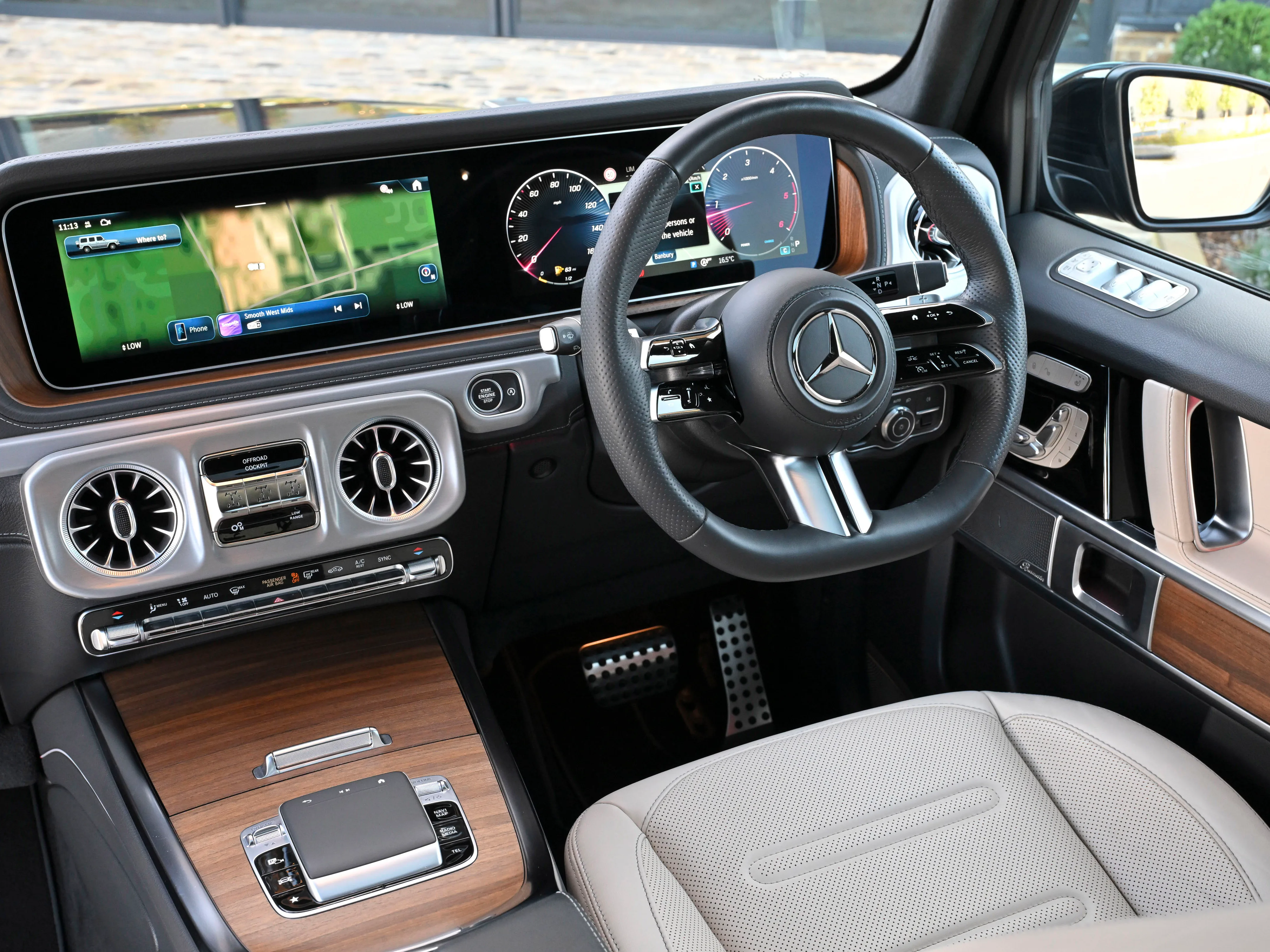 2024 Mercedes-Benz G 450 d AMG Line, 16/30