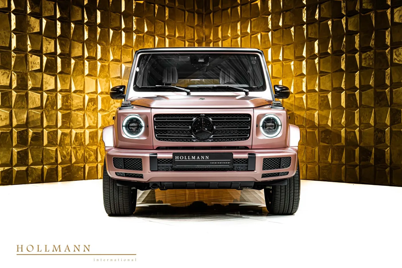 2024 Mercedes-Benz G 500 proposée par un concessionnaire spécialisé à Stuhr, Allemagne, photo 2 sur 8