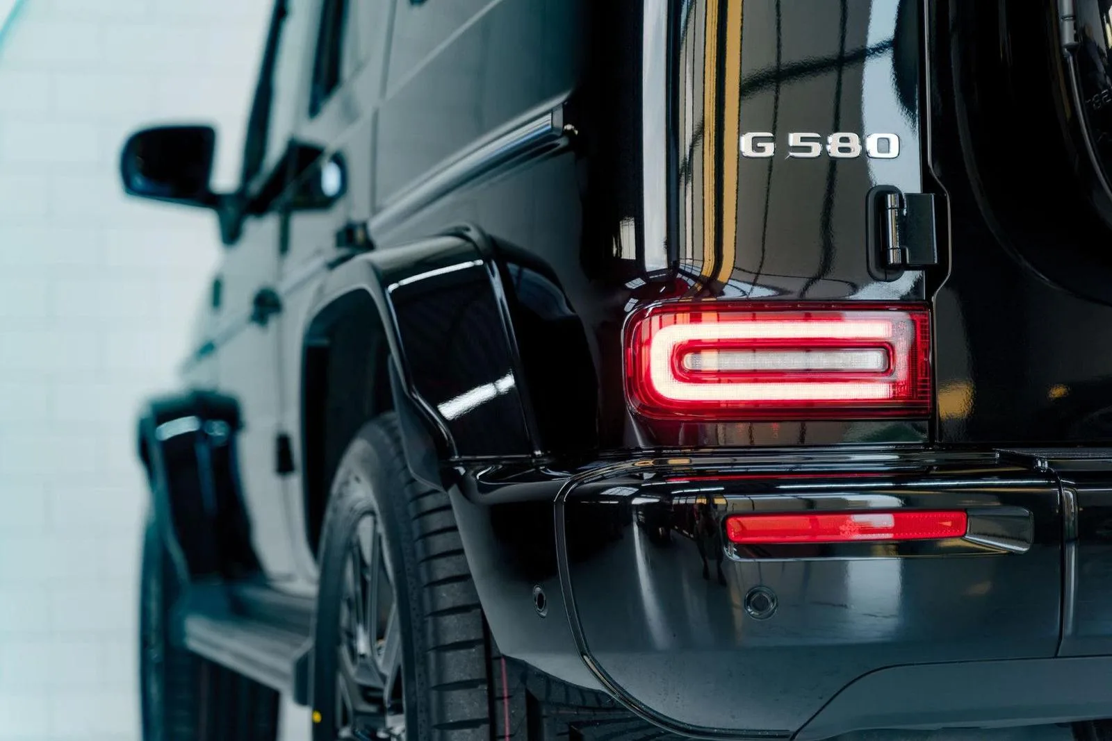 2024 Mercedes-Benz G 580 with EQ Technology Edition One, 9/30